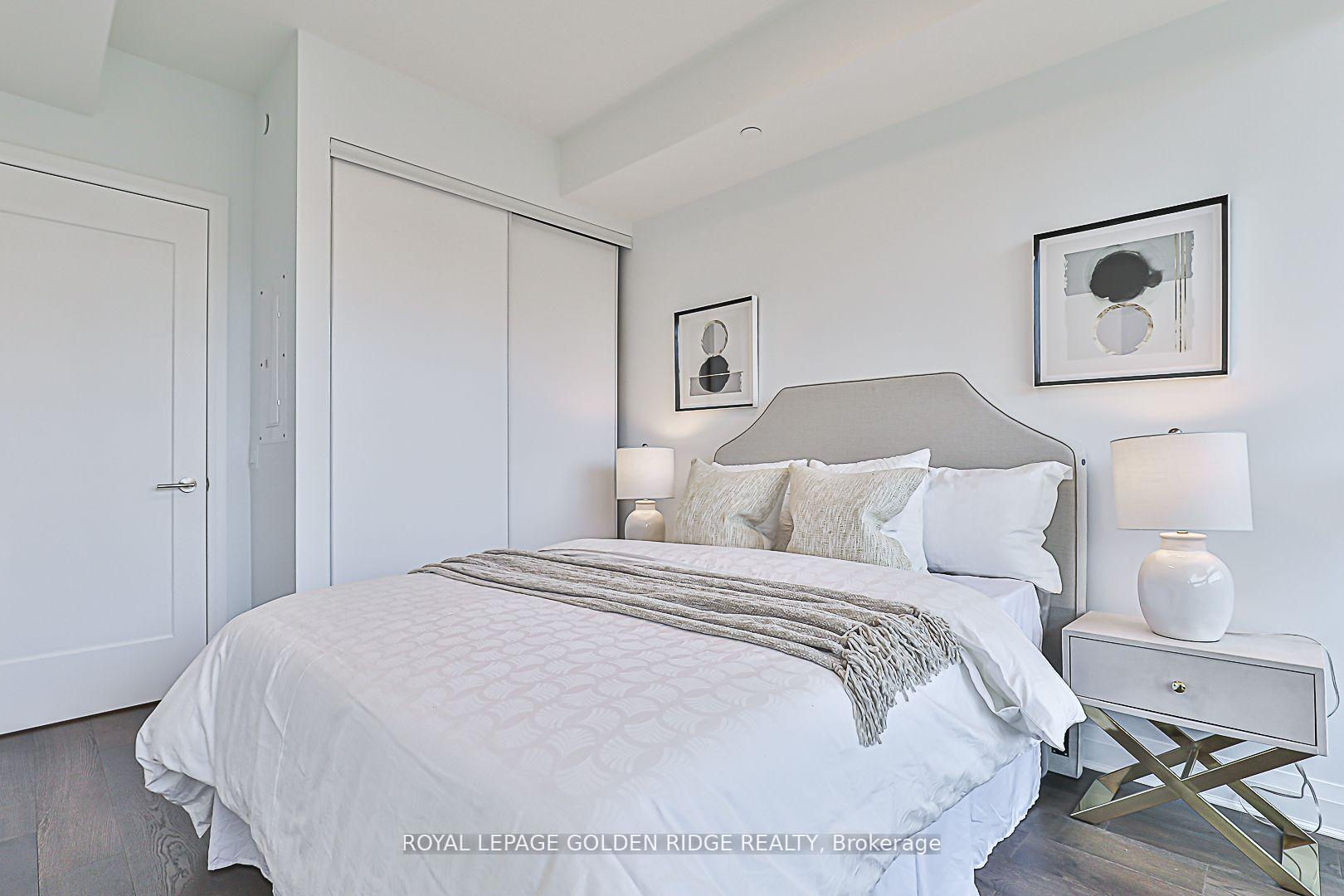 Photo 7 of Unit 407, 151 Avenue Road, Toronto, The Annex — HOMEH