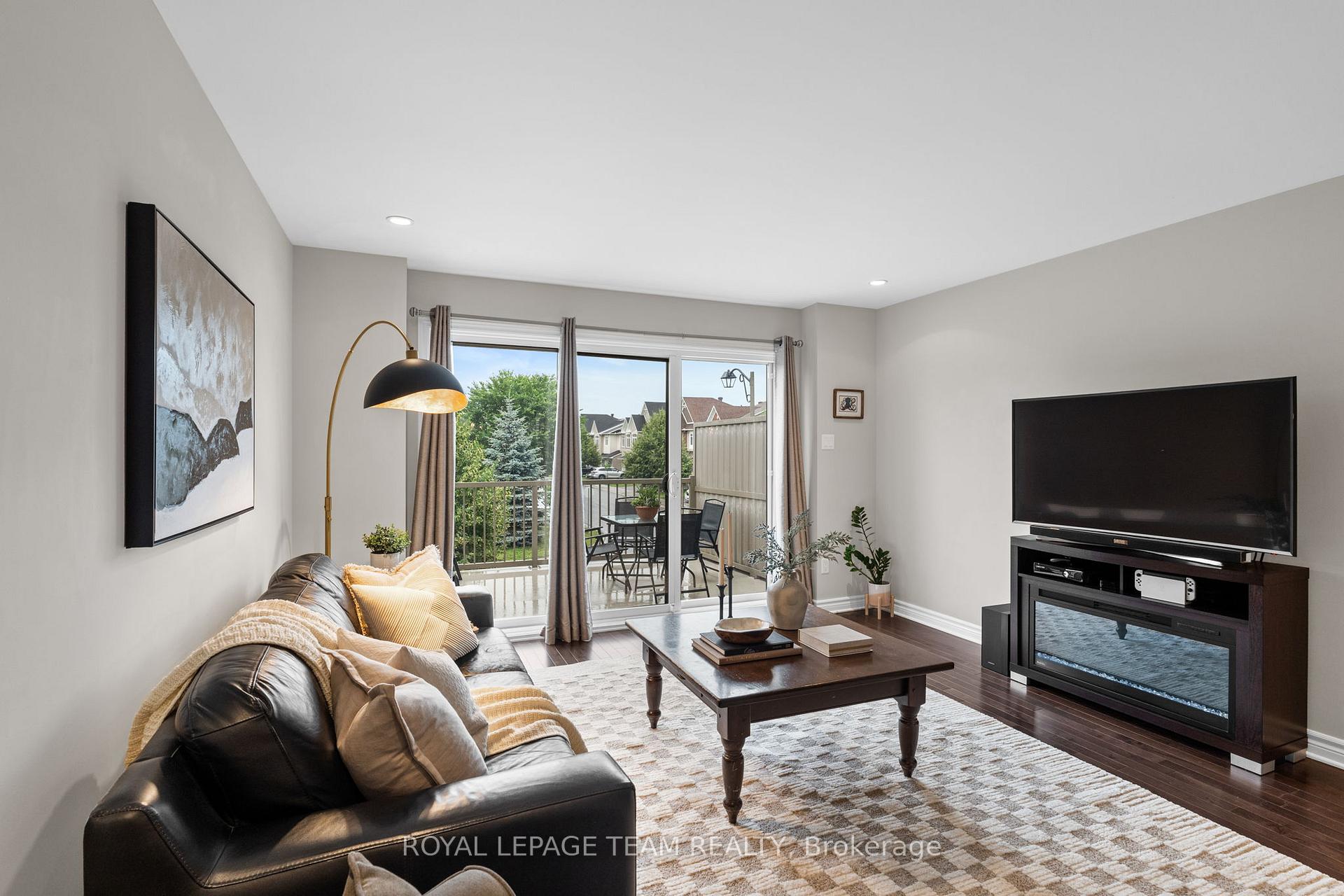 Photo 13 of 1196 Longfields Drive, Ottawa, Barrhaven - Strandherd — HOMEH