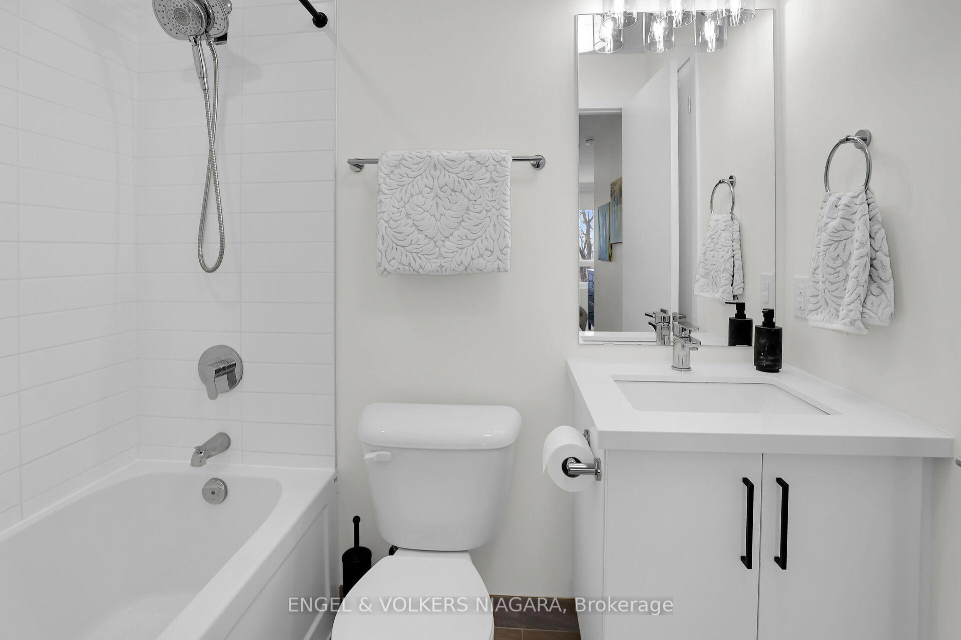 Photo 1 of Unit 106, 479 Charlton Avenue E, Hamilton, Stinson — HOMEH
