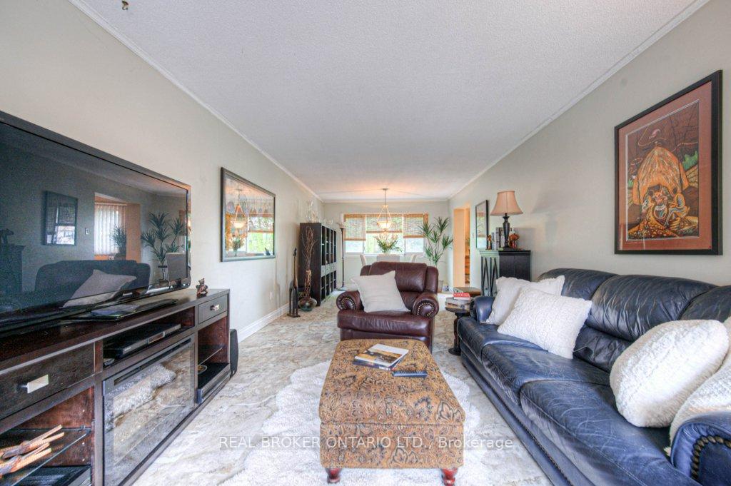 Photo 16 of Unit 3, 30 Green Valley Drive, Kitchener — HOMEH