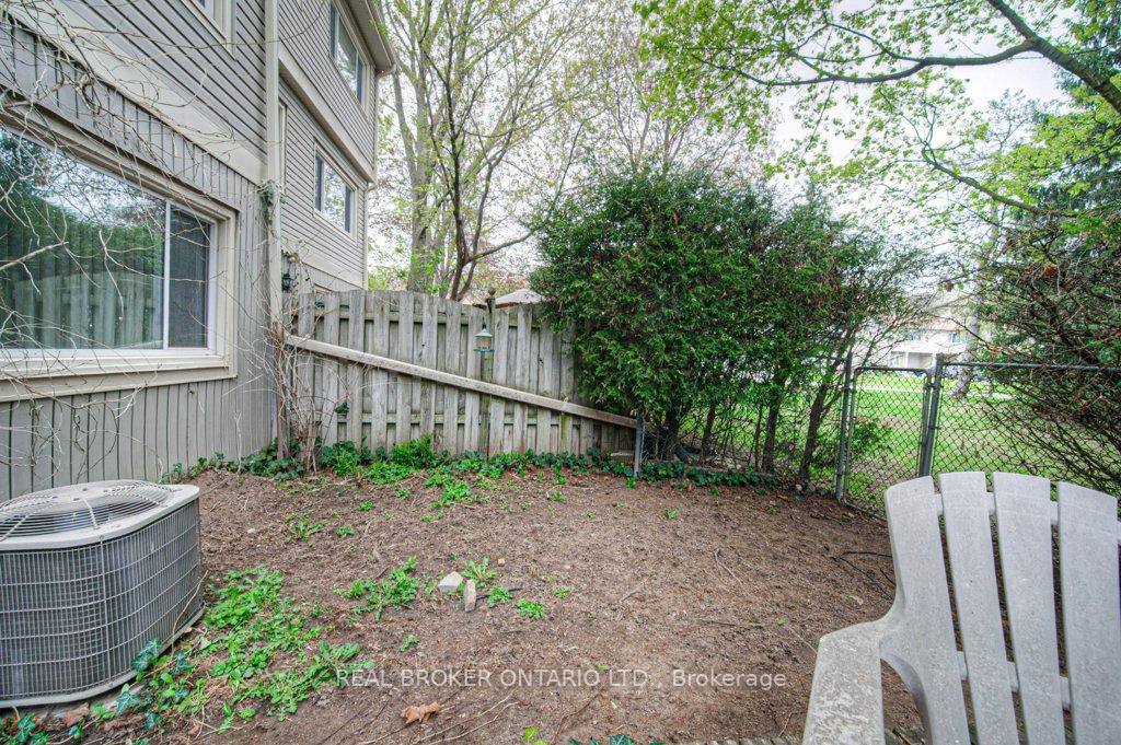 Photo 33 of Unit 3, 30 Green Valley Drive, Kitchener — HOMEH