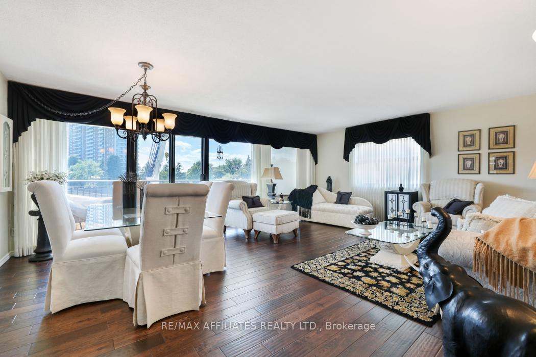 Photo 7 of Unit 304, 1190 Richmond Road, Ottawa, Woodroffe — HOMEH