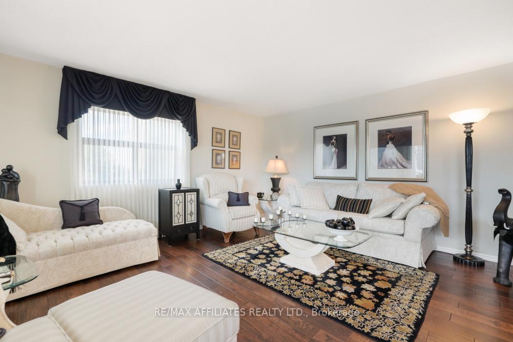 Photo 9 of Unit 304, 1190 Richmond Road, Ottawa, Woodroffe — HOMEH