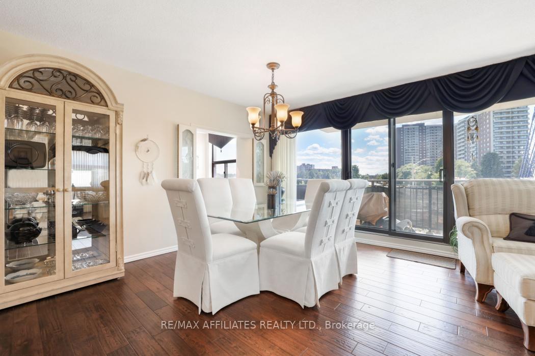 Photo 12 of Unit 304, 1190 Richmond Road, Ottawa, Woodroffe — HOMEH