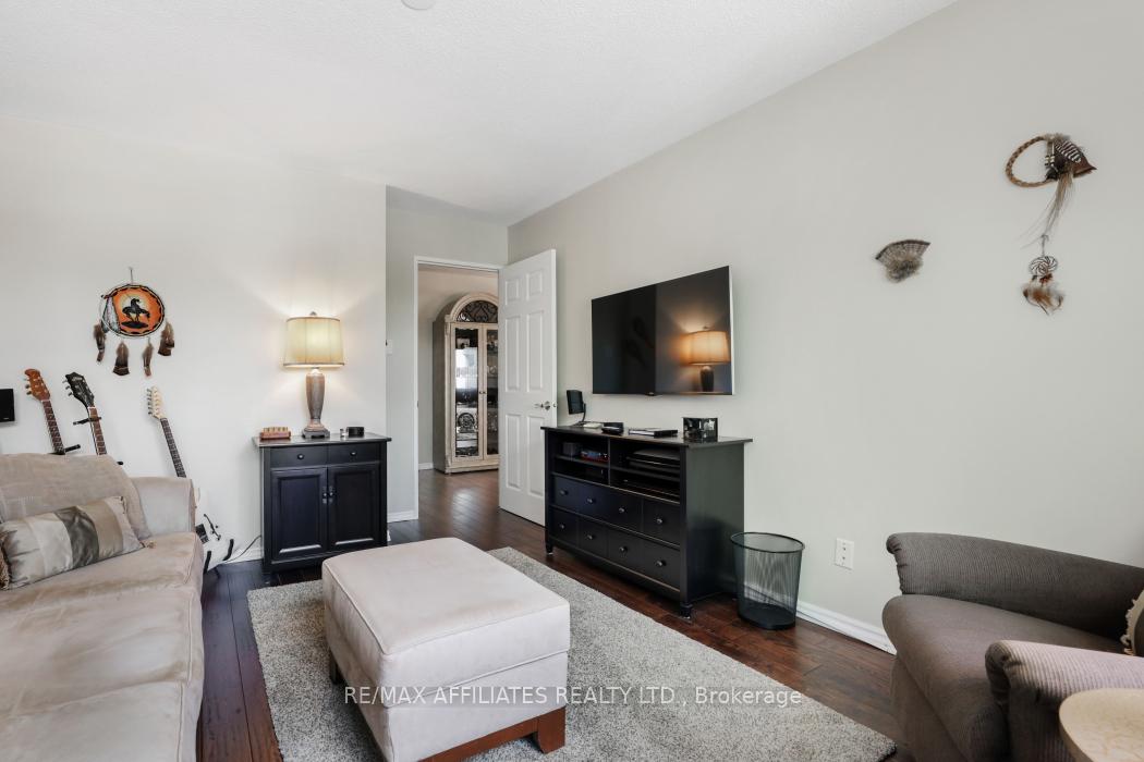Photo 23 of Unit 304, 1190 Richmond Road, Ottawa, Woodroffe — HOMEH