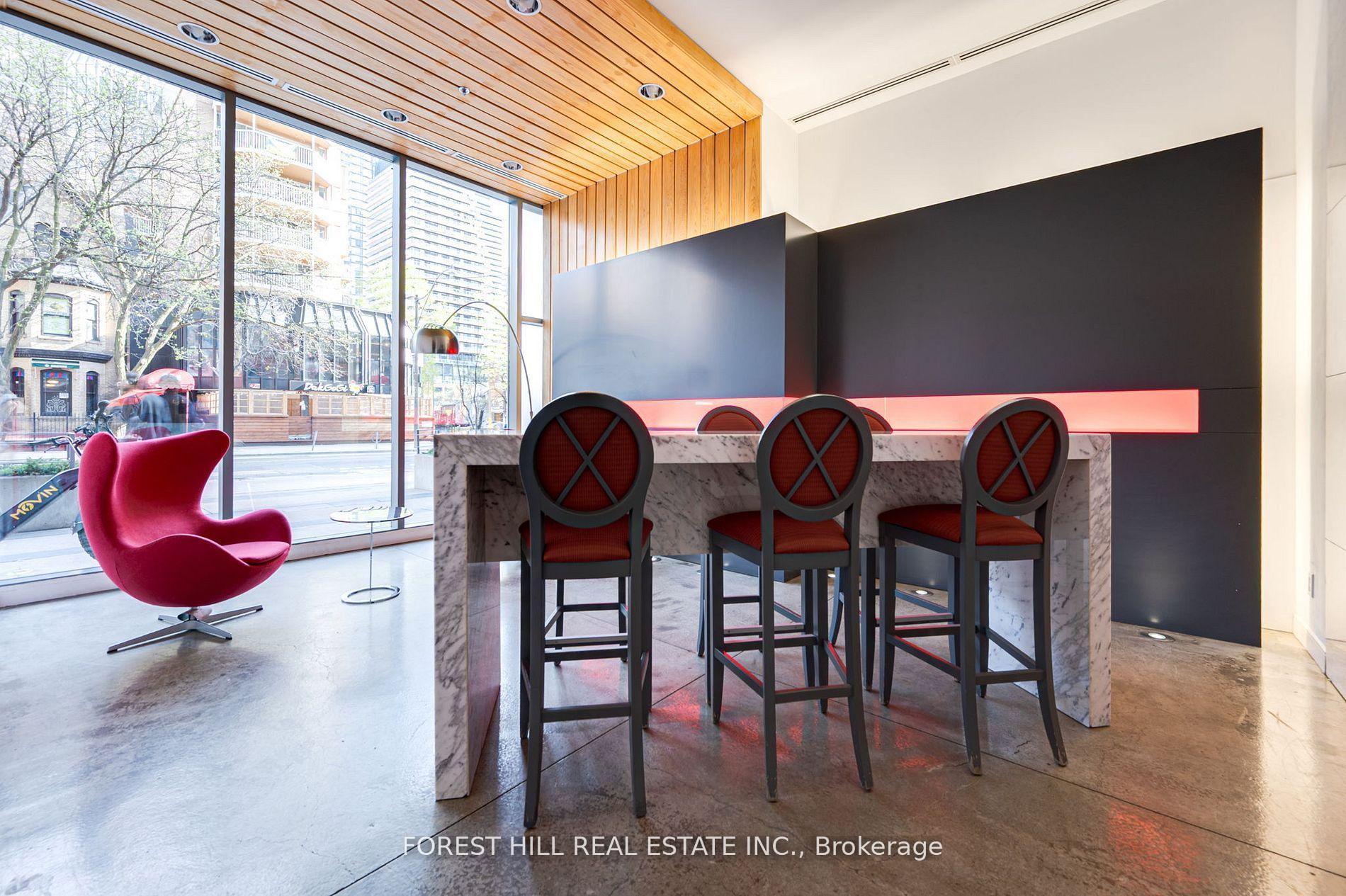 Photo 4 of Unit 2108, 22 Wellesley Street E, Toronto, Church-Yonge Corridor — HOMEH