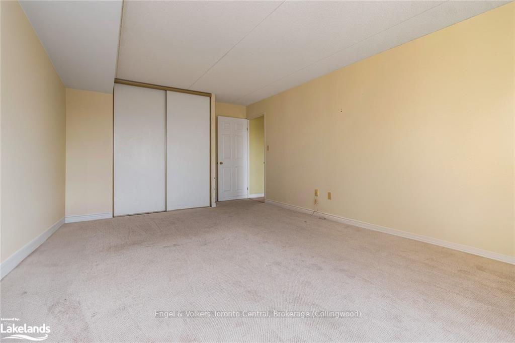 Photo 20 of 172 Eighth St S/s, Collingwood — HOMEH
