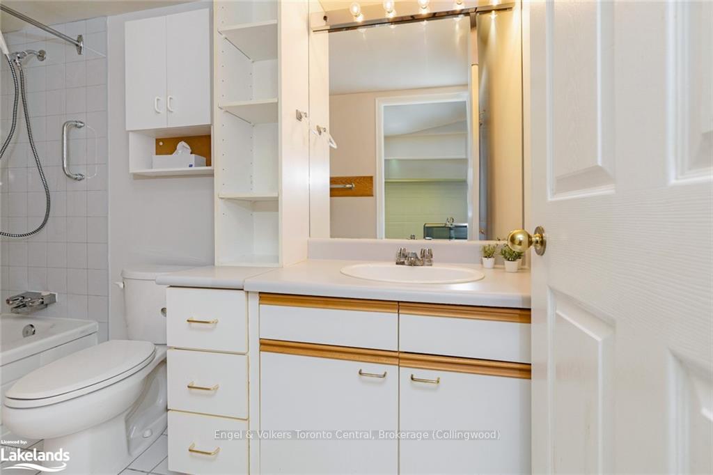Photo 22 of 172 Eighth St S/s, Collingwood — HOMEH