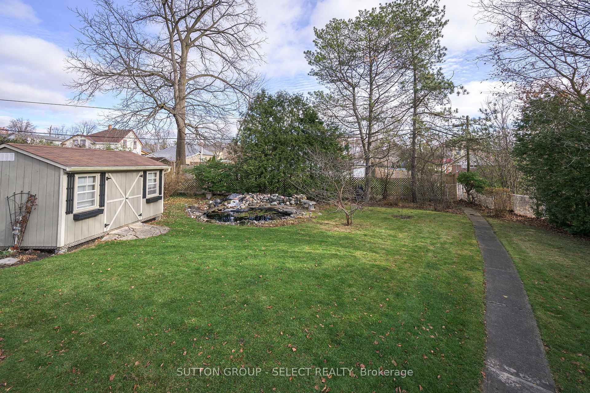 Photo 26 of 215 West Street, Central Elgin, Belmont — HOMEH