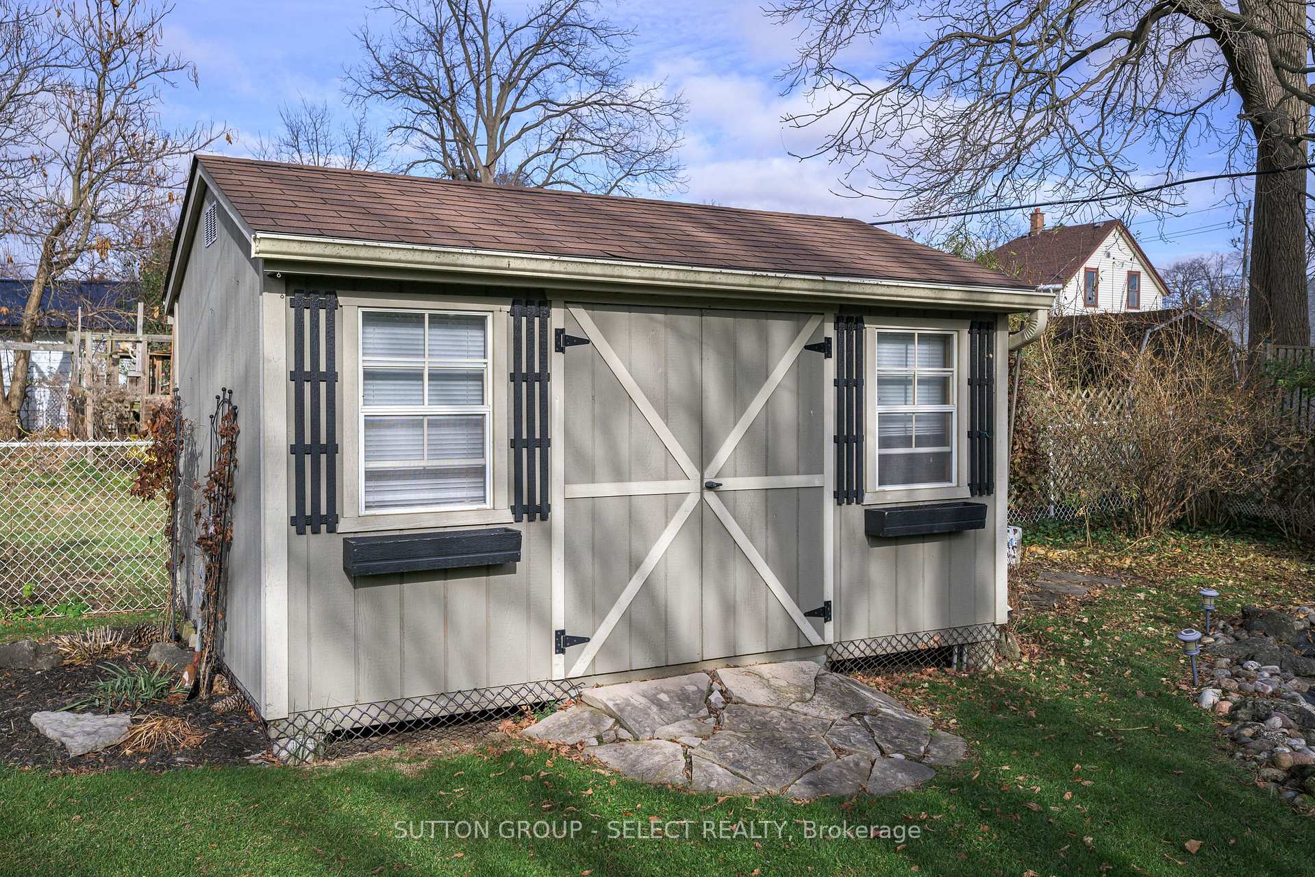 Photo 32 of 215 West Street, Central Elgin, Belmont — HOMEH