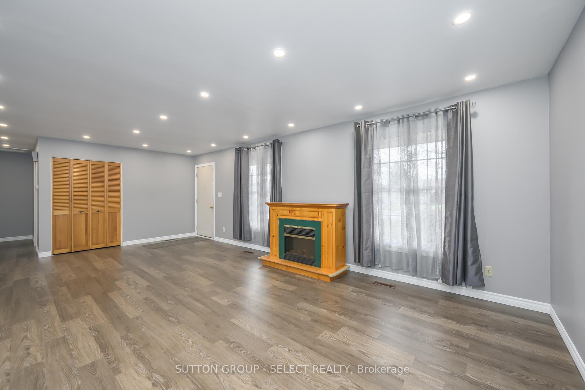 Photo 17 of 215 West Street, Central Elgin, Belmont — HOMEH