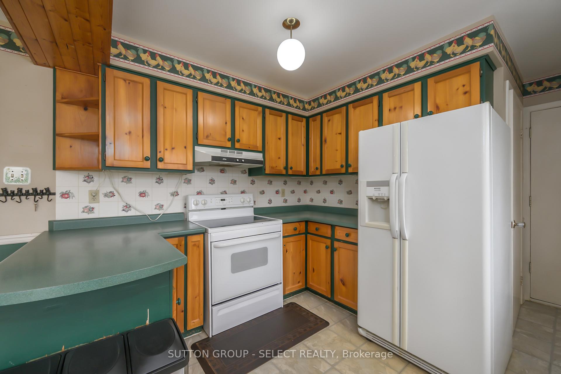 Photo 31 of 215 West Street, Central Elgin, Belmont — HOMEH