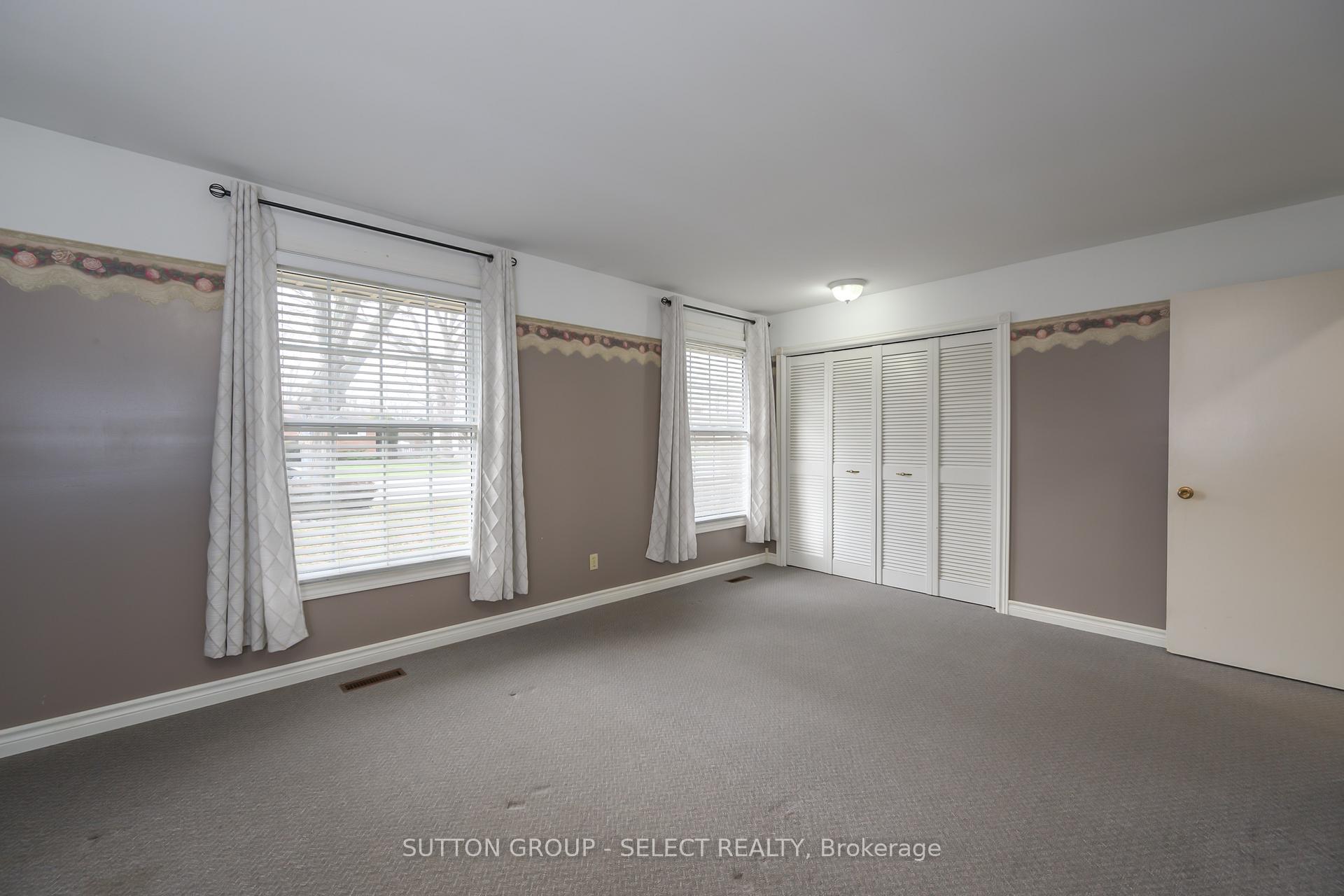Photo 33 of 215 West Street, Central Elgin, Belmont — HOMEH