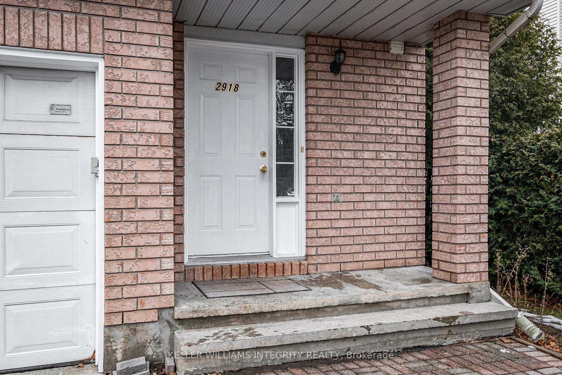 Photo 5 of 2918 Millstream Way, Ottawa, Emerald Woods/Sawmill Creek — HOMEH
