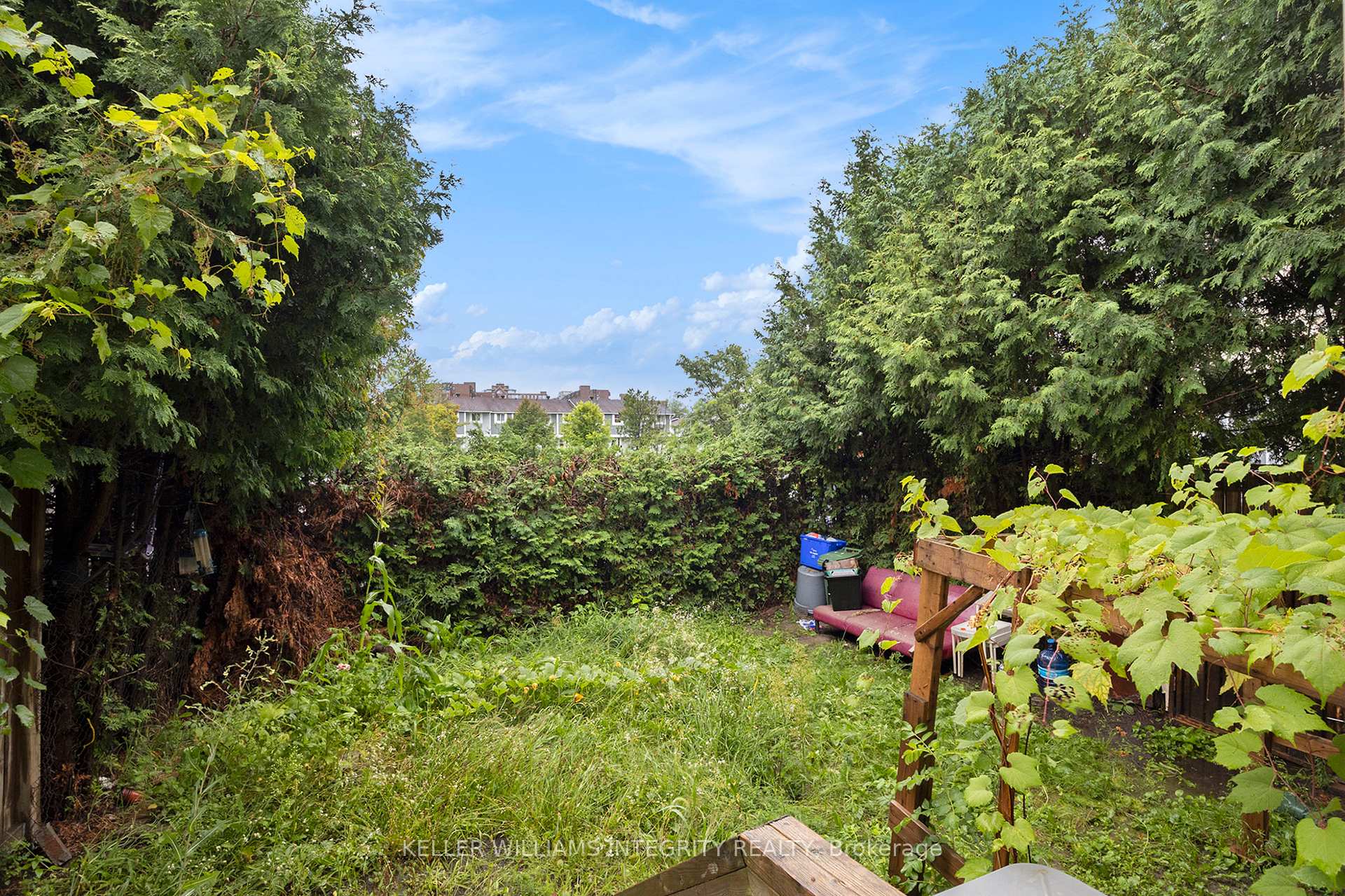 Photo 23 of 2918 Millstream Way, Ottawa, Emerald Woods/Sawmill Creek — HOMEH