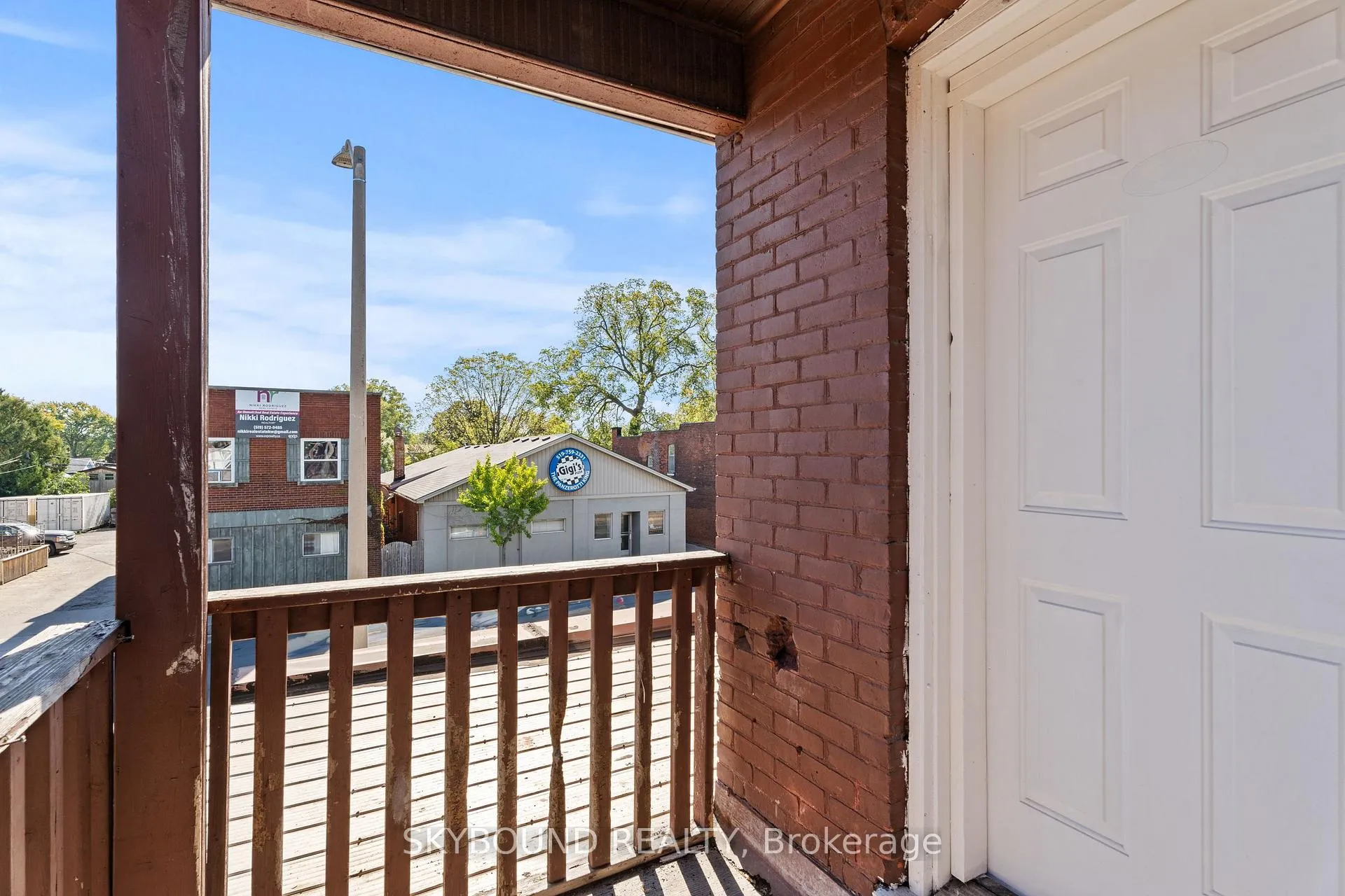 Photo 23 of 65 Colborne Street W, Brant, Brantford Twp — HOMEH