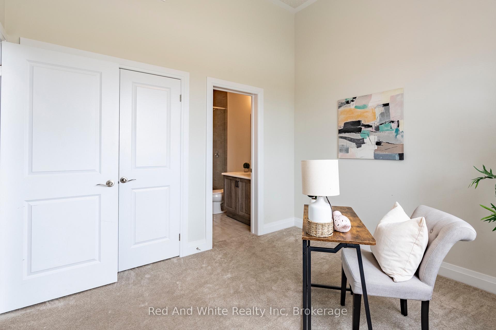 Photo 5 of Unit 54, 271 Grey Silo Road, Waterloo — HOMEH
