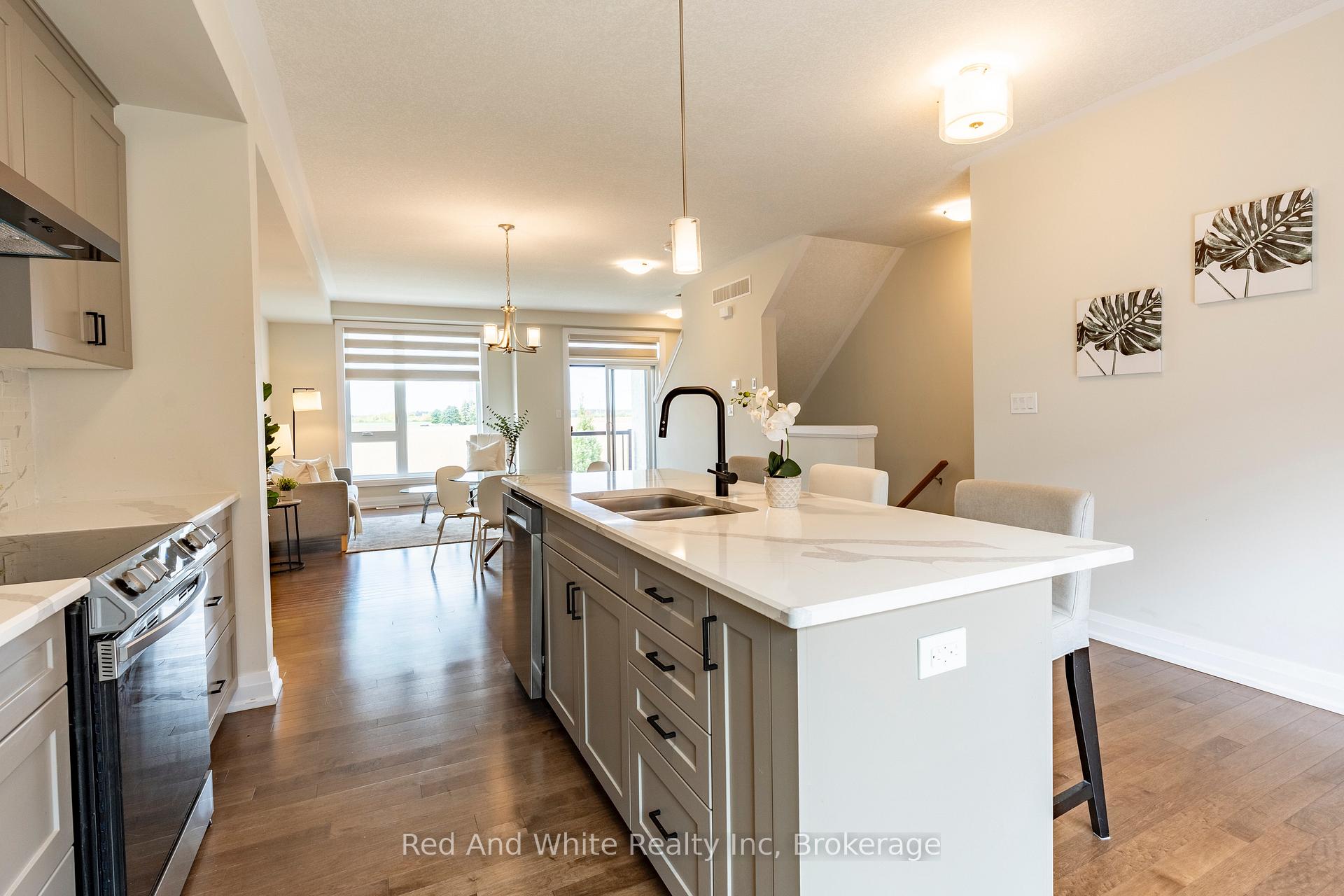 Photo 16 of Unit 54, 271 Grey Silo Road, Waterloo — HOMEH