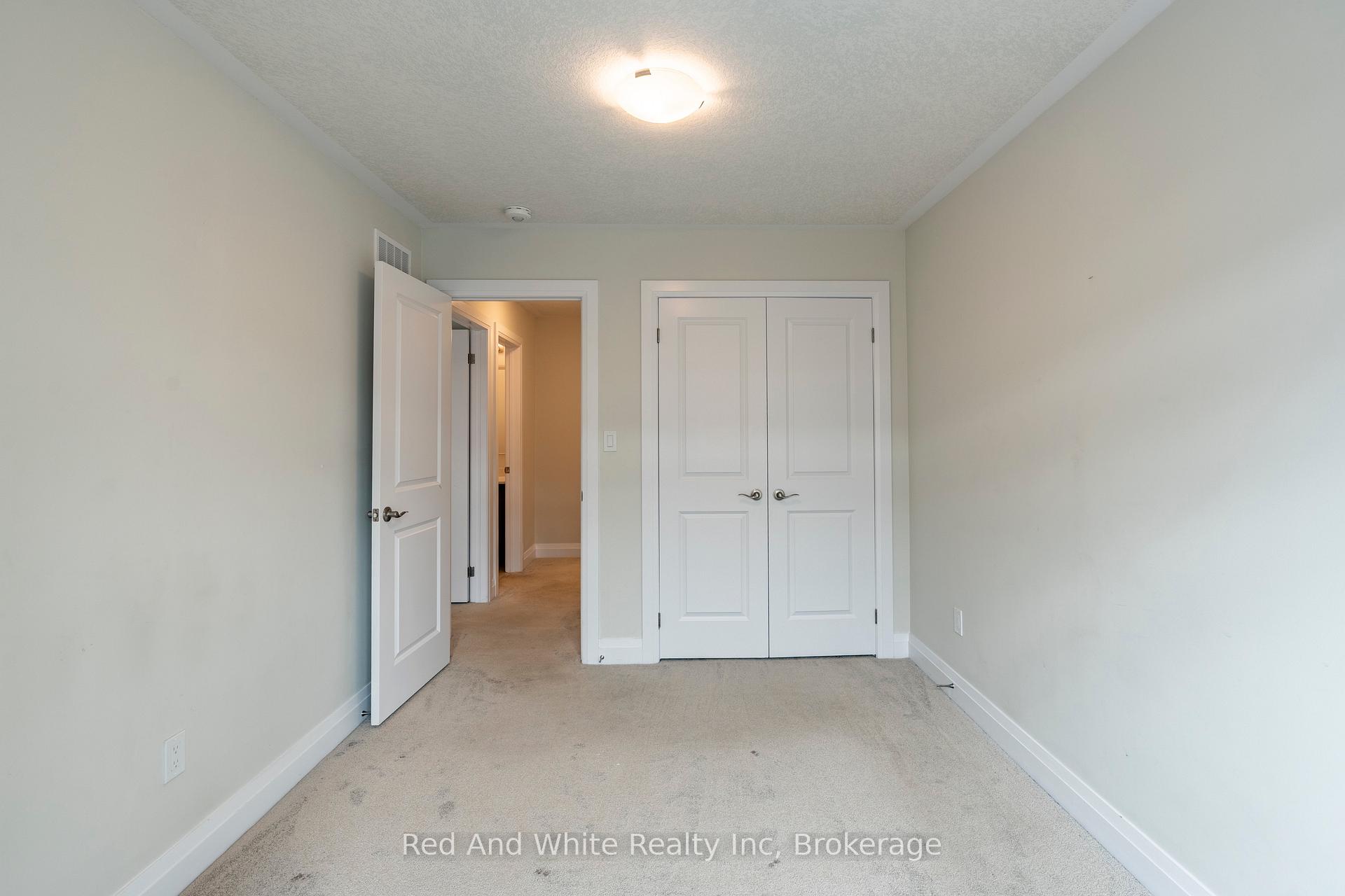 Photo 34 of Unit 54, 271 Grey Silo Road, Waterloo — HOMEH