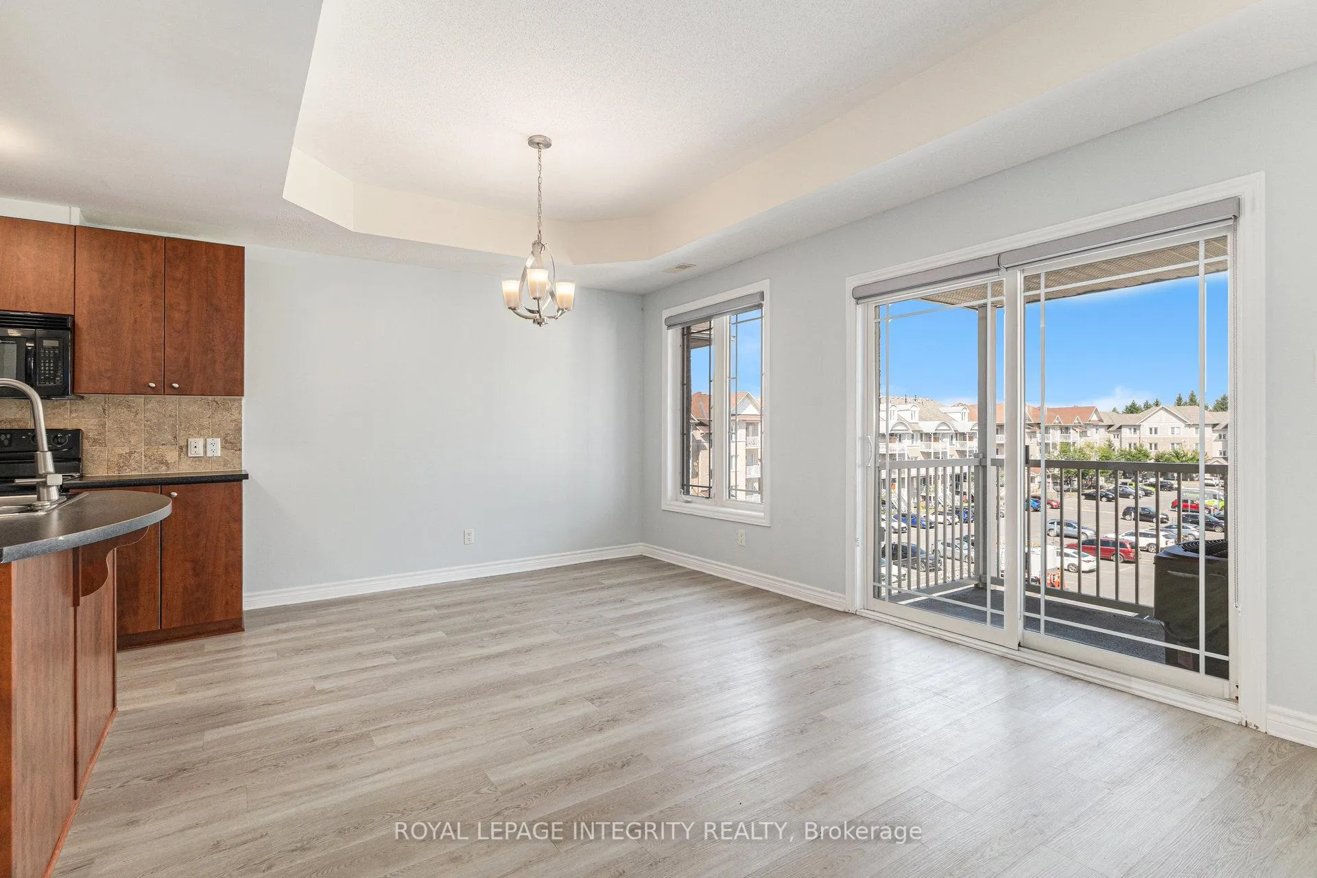 Photo 8 of Unit 8, 188 Paseo Private, Ottawa, Centrepointe — HOMEH