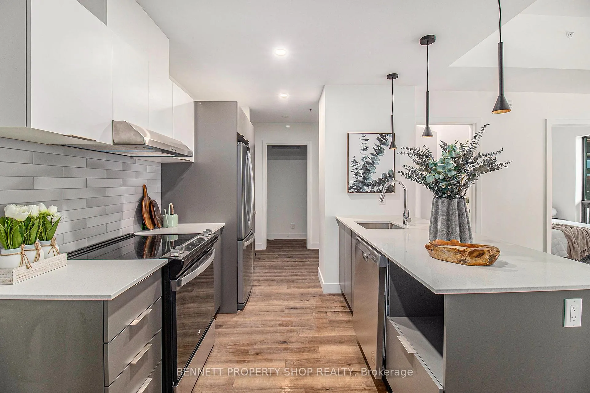 Photo 9 of Unit 411, 600 Mountaineer Private, Ottawa, Elmvale Acres — HOMEH