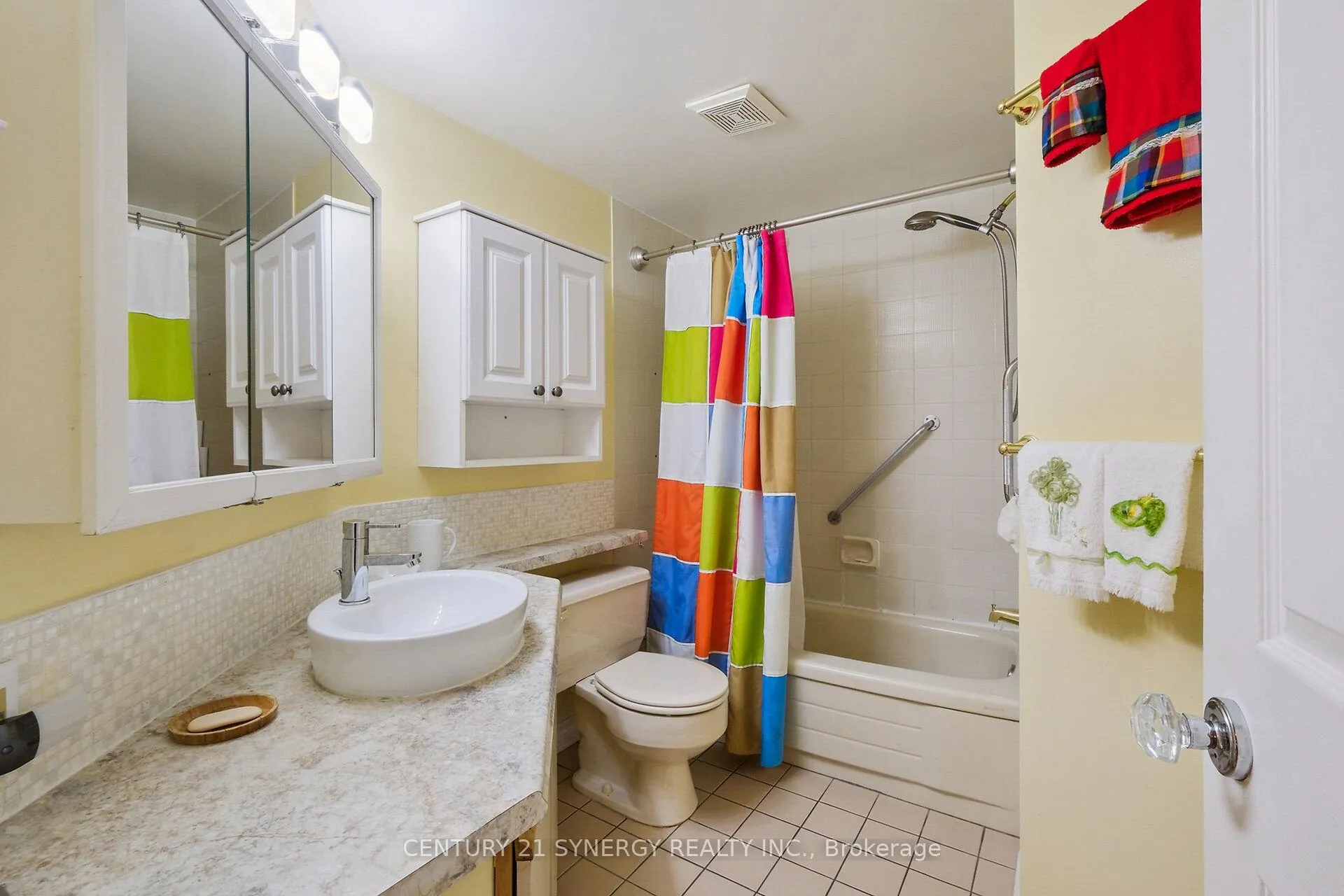 Photo 3 of Unit 104, 295 Gilmour Street, Ottawa, Ottawa Centre — HOMEH