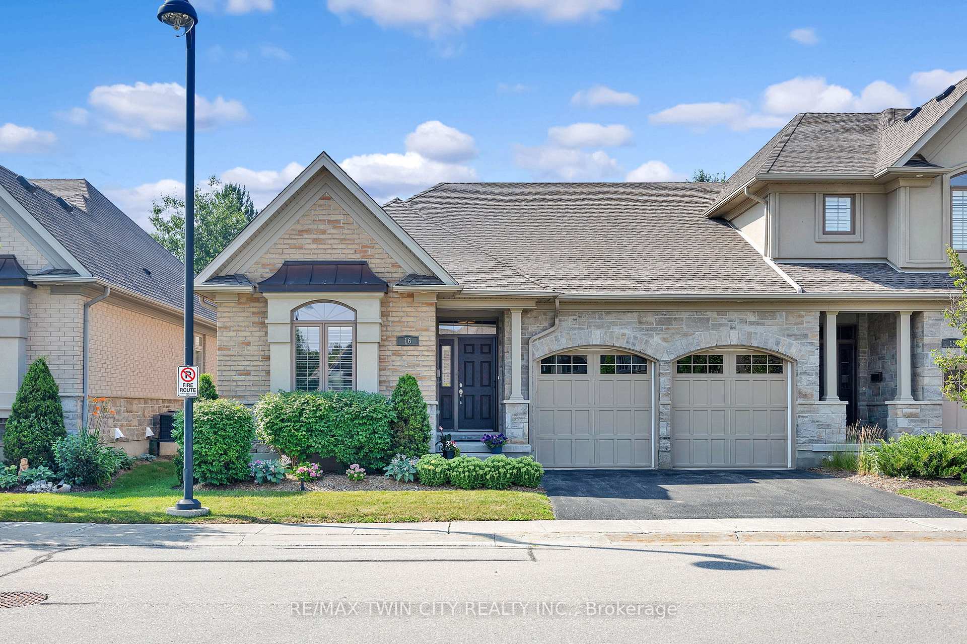 Photo 1 of Unit 16, 435 Winchester Drive, Waterloo — HOMEH