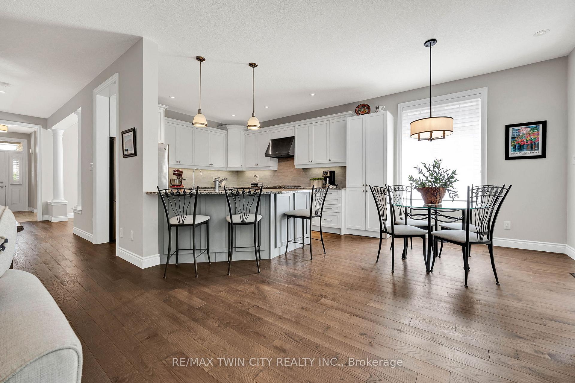 Photo 5 of Unit 16, 435 Winchester Drive, Waterloo — HOMEH