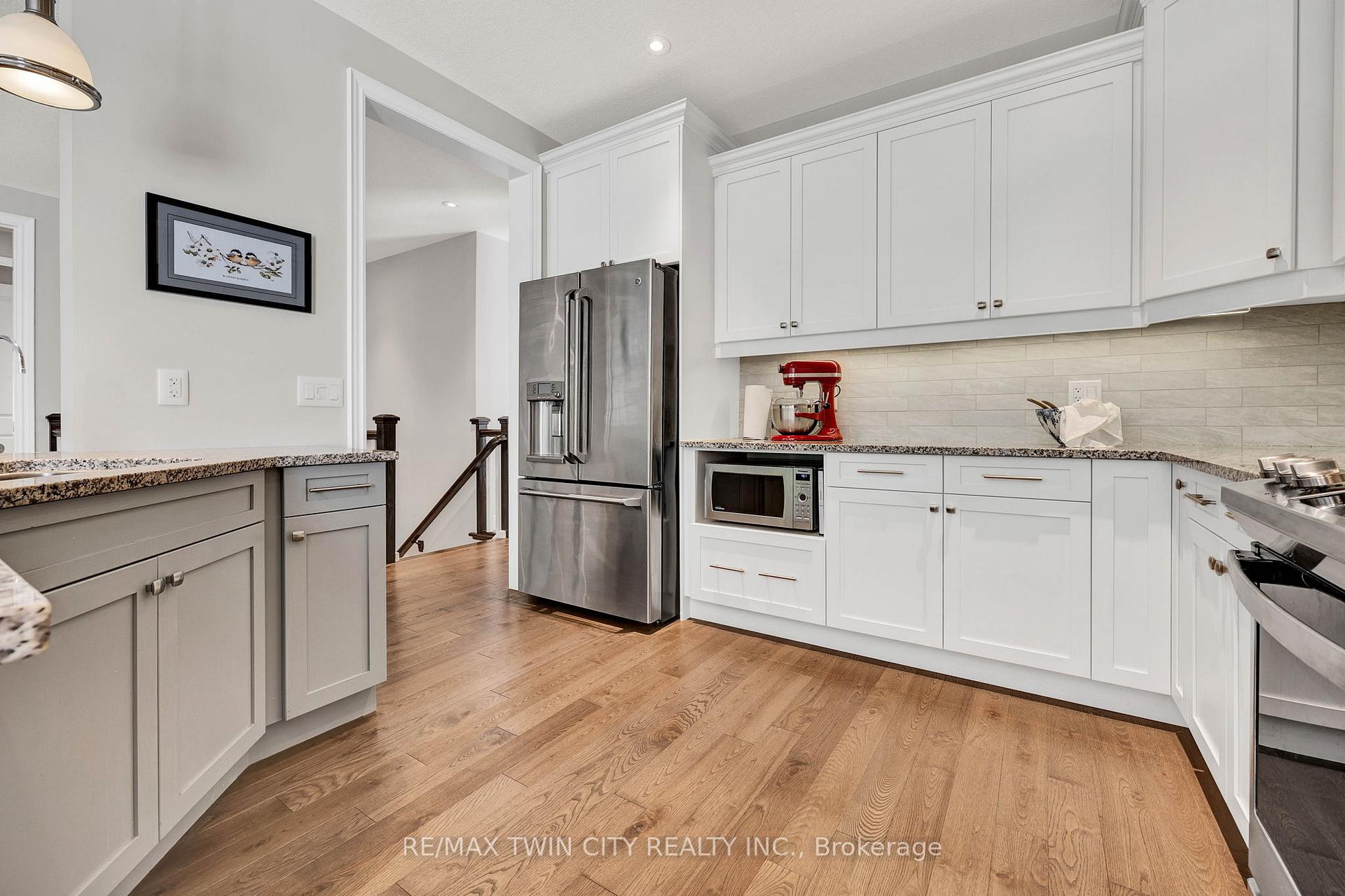 Photo 8 of Unit 16, 435 Winchester Drive, Waterloo — HOMEH