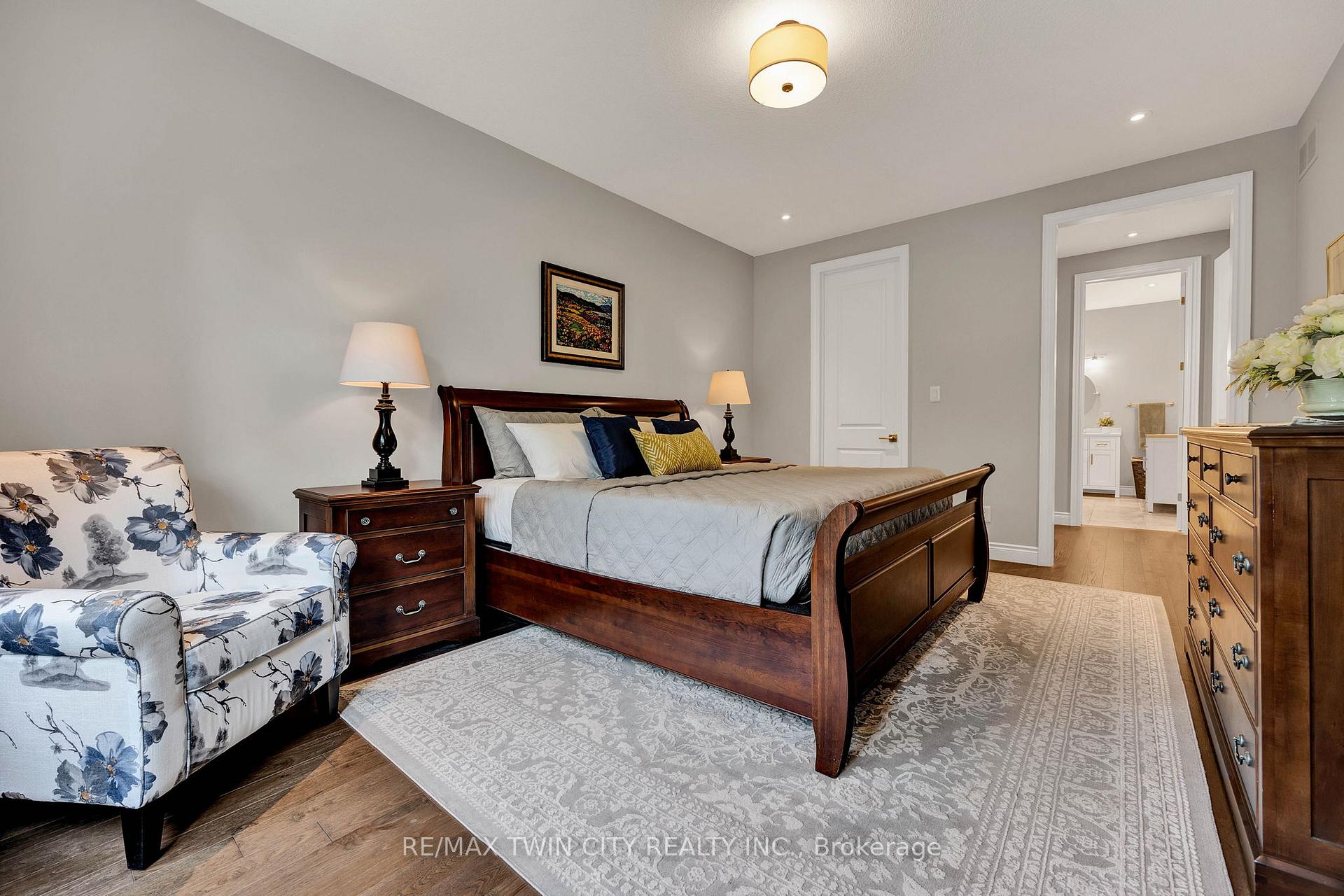 Photo 14 of Unit 16, 435 Winchester Drive, Waterloo — HOMEH