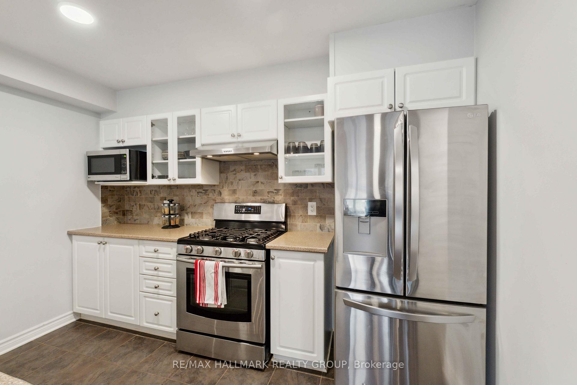 Photo 11 of 293A Titanium Private, Ottawa, Convent Glen North — HOMEH