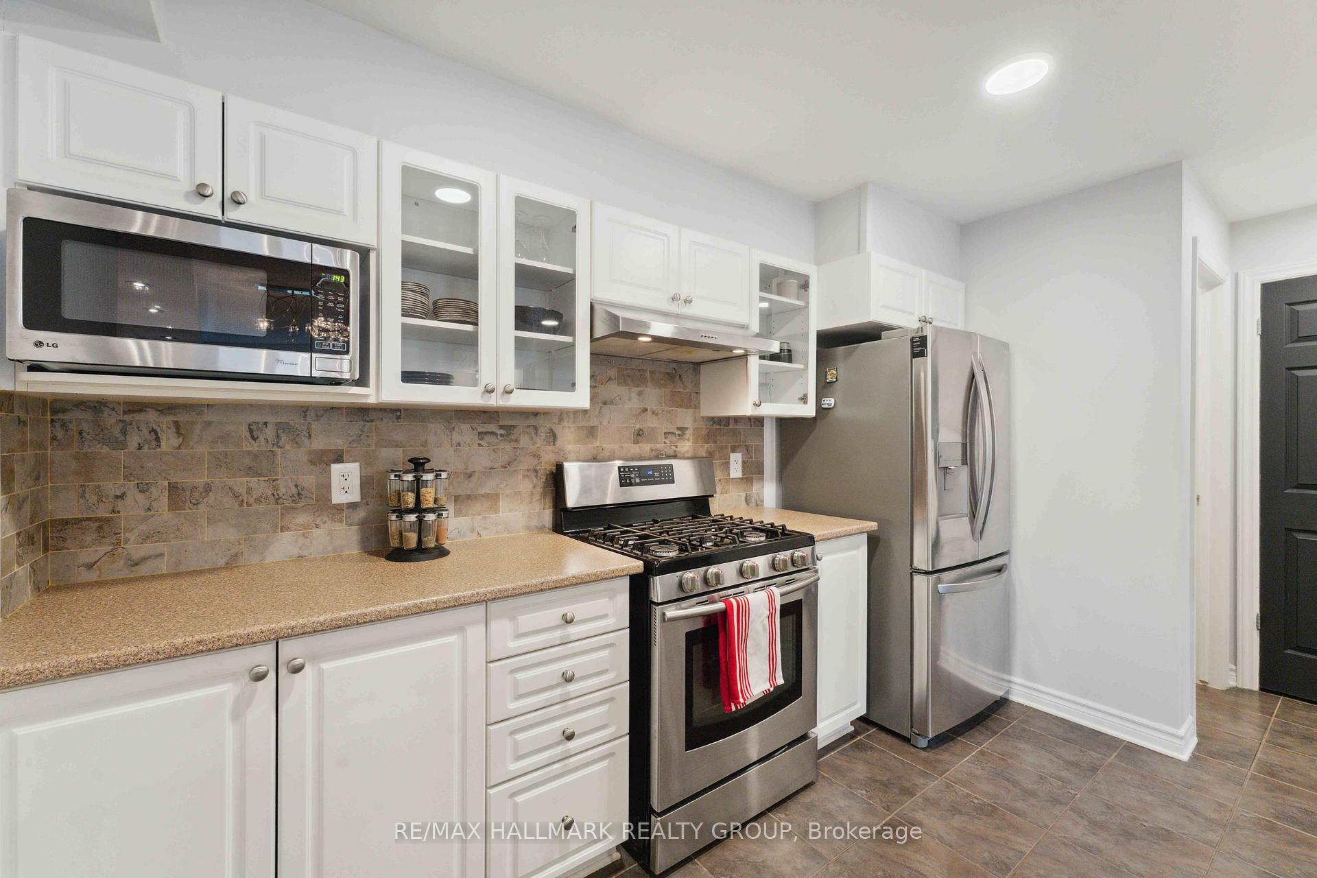 Photo 12 of 293A Titanium Private, Ottawa, Convent Glen North — HOMEH