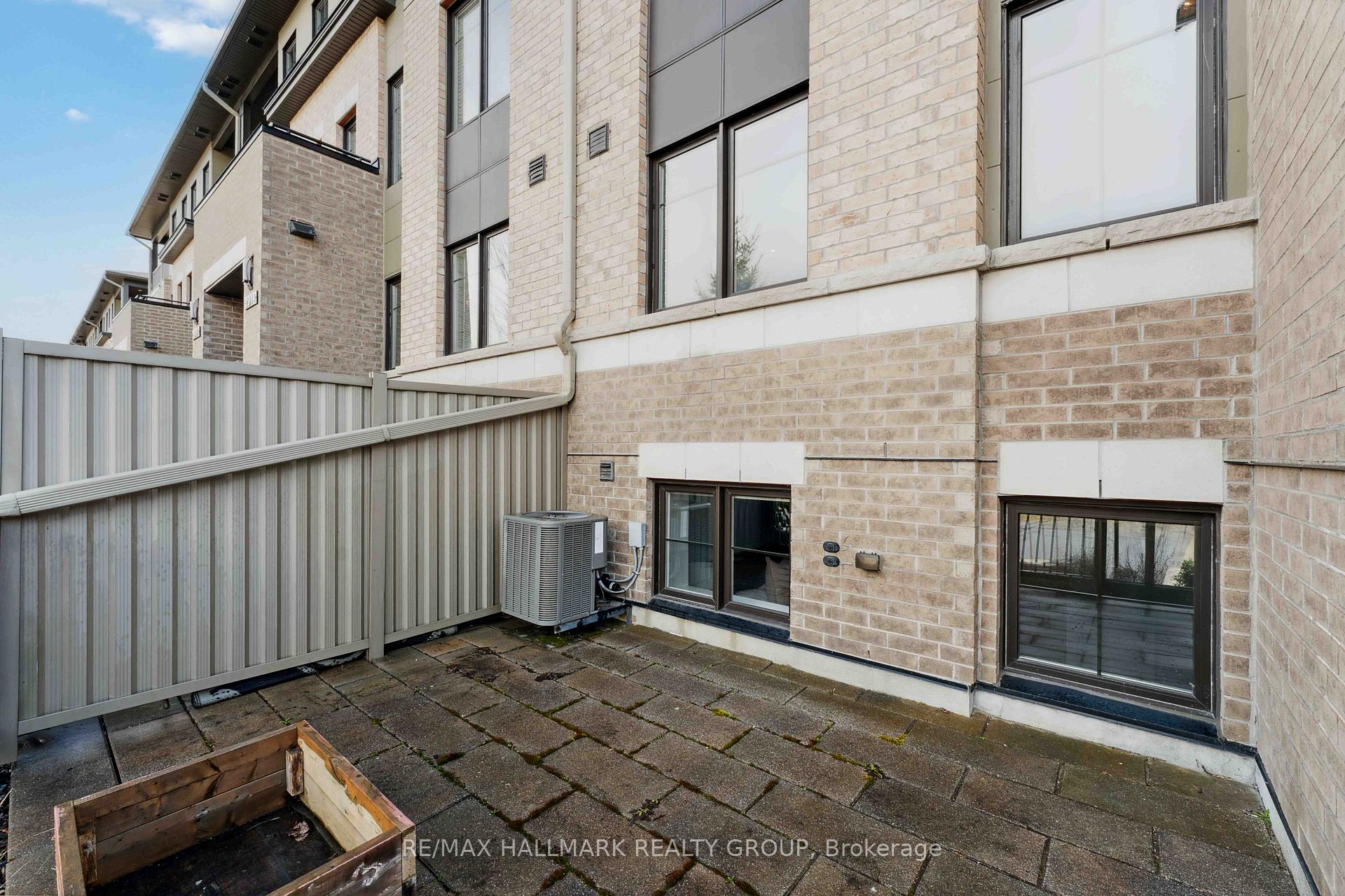 Photo 26 of 293A Titanium Private, Ottawa, Convent Glen North — HOMEH