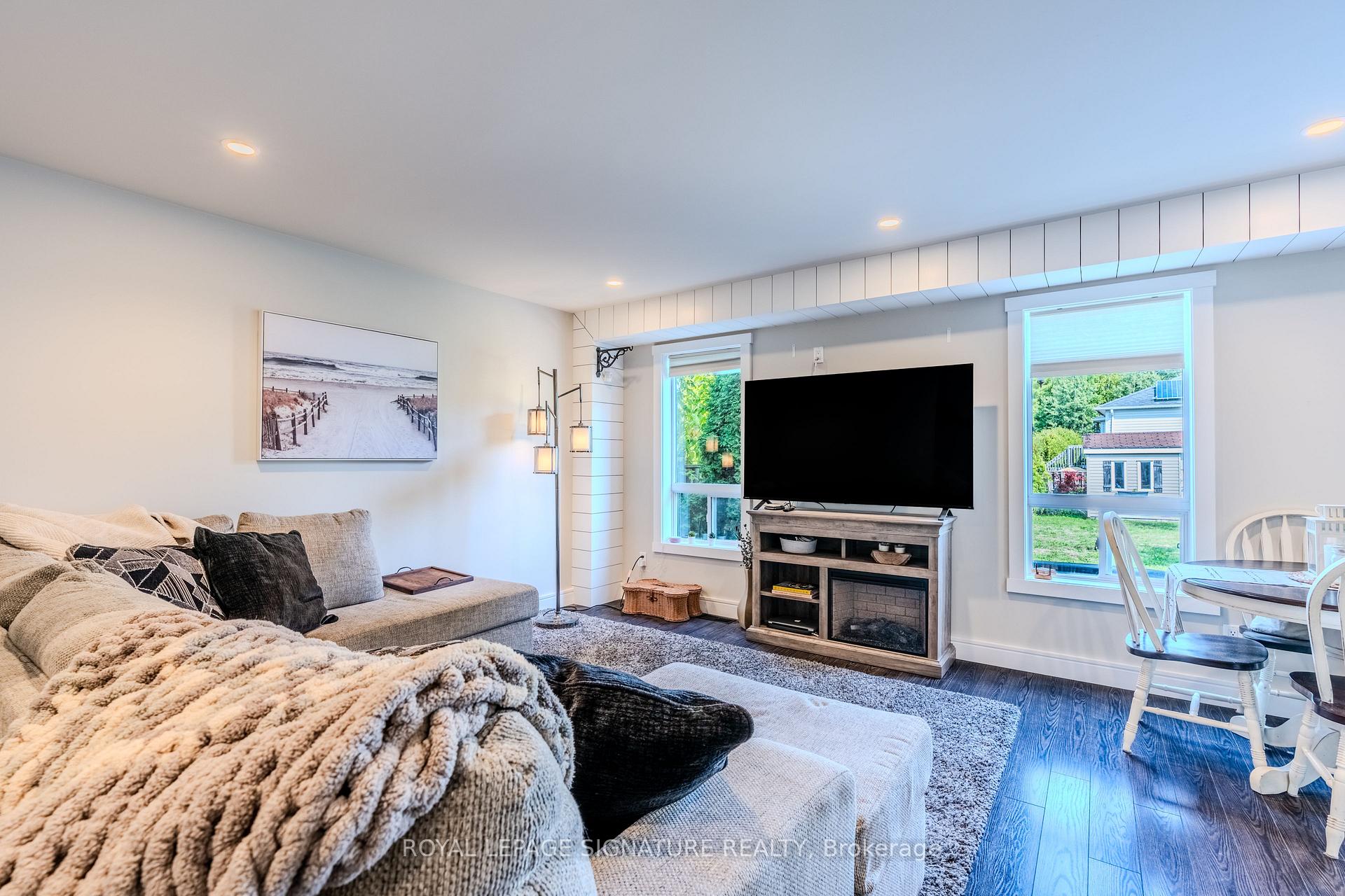Photo 12 of 109 Maplewood Drive, Essa, Angus — HOMEH