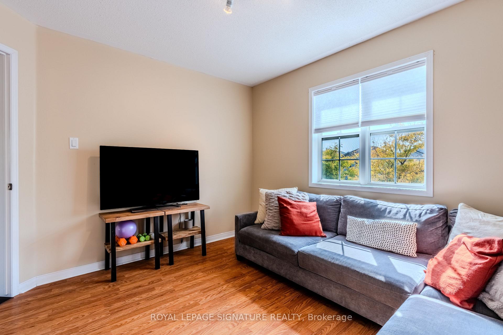 Photo 20 of 109 Maplewood Drive, Essa, Angus — HOMEH