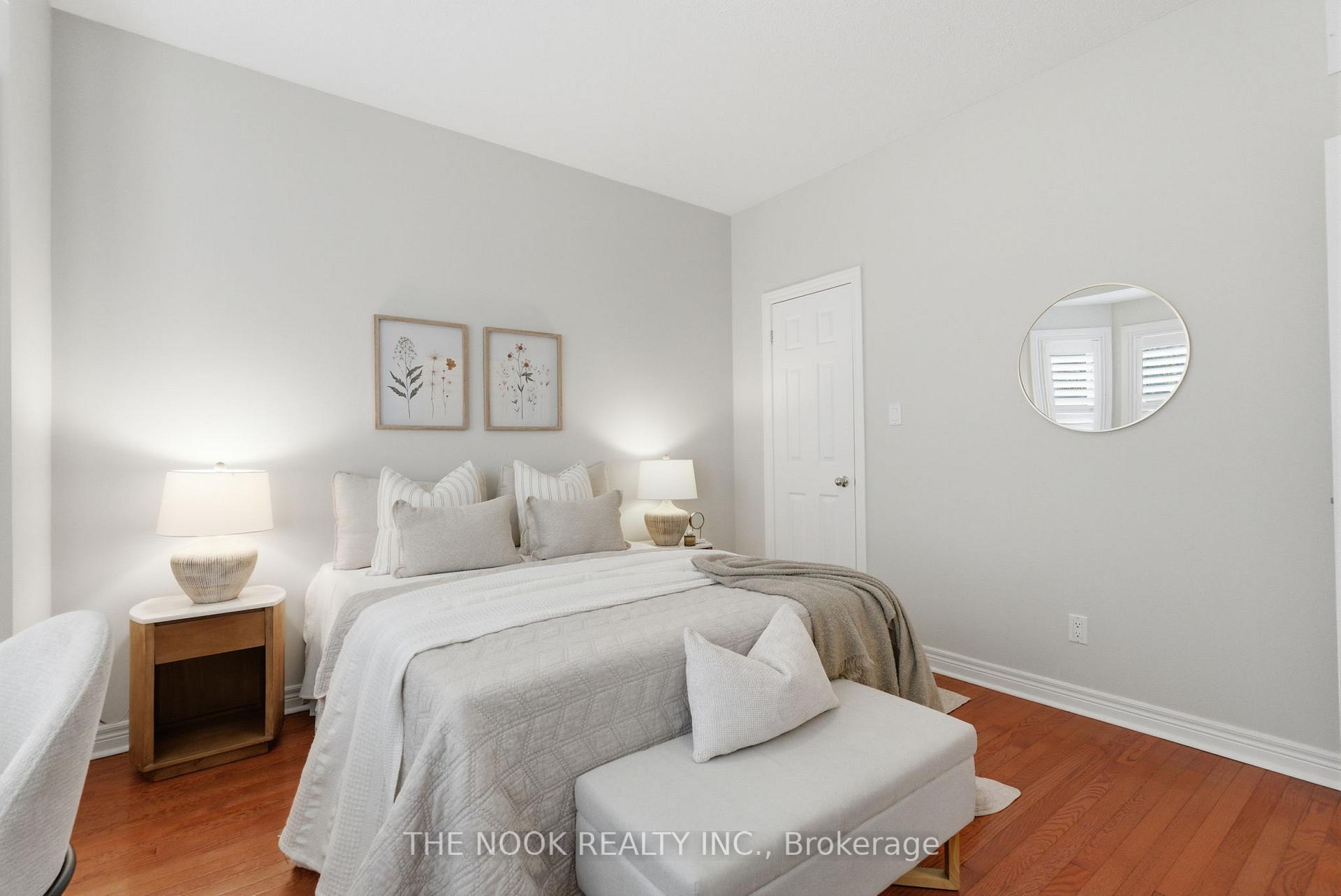 Photo 8 of 19 Heatherlea Drive, Clarington, Bowmanville — HOMEH