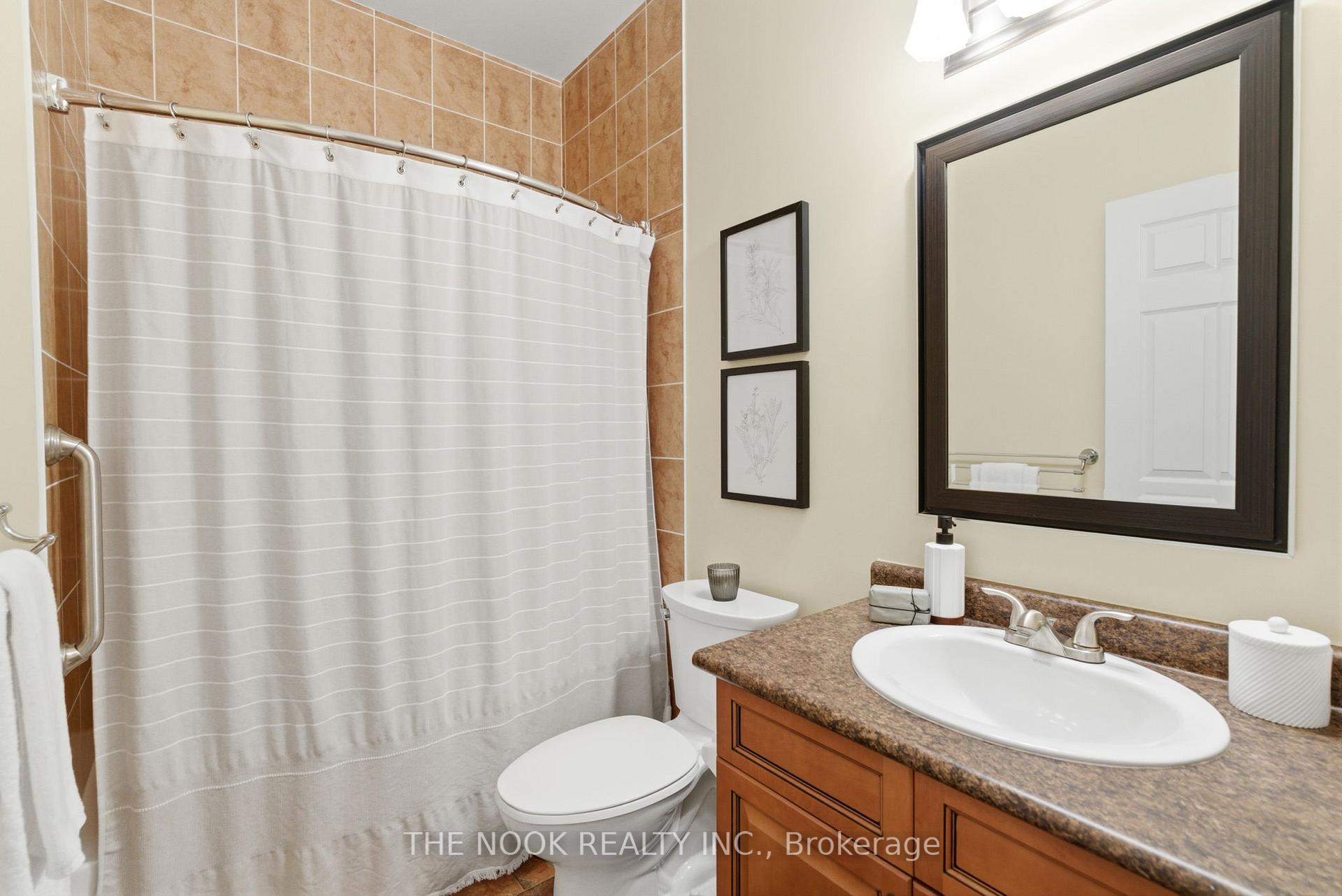Photo 9 of 19 Heatherlea Drive, Clarington, Bowmanville — HOMEH