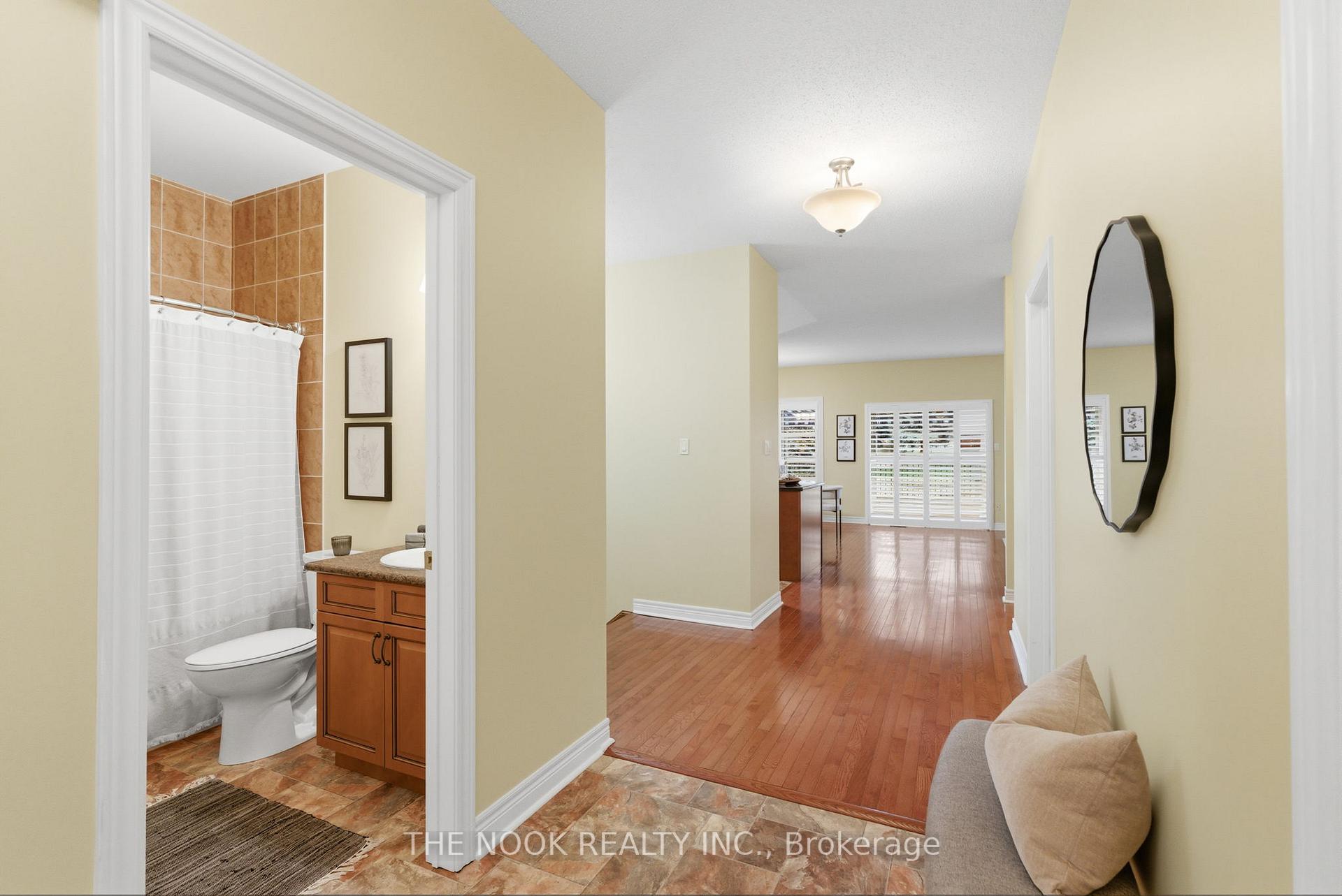 Photo 10 of 19 Heatherlea Drive, Clarington, Bowmanville — HOMEH
