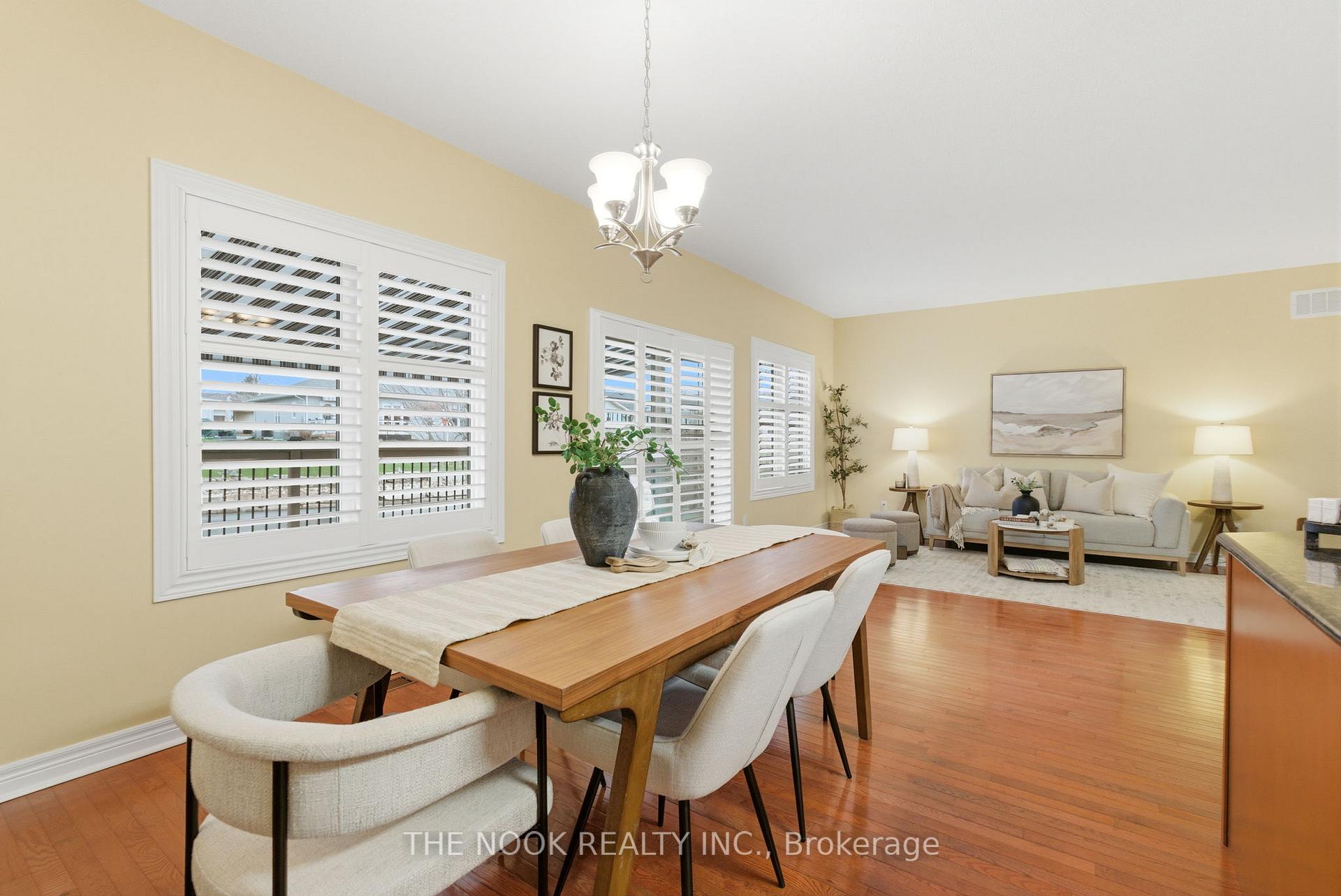 Photo 18 of 19 Heatherlea Drive, Clarington, Bowmanville — HOMEH