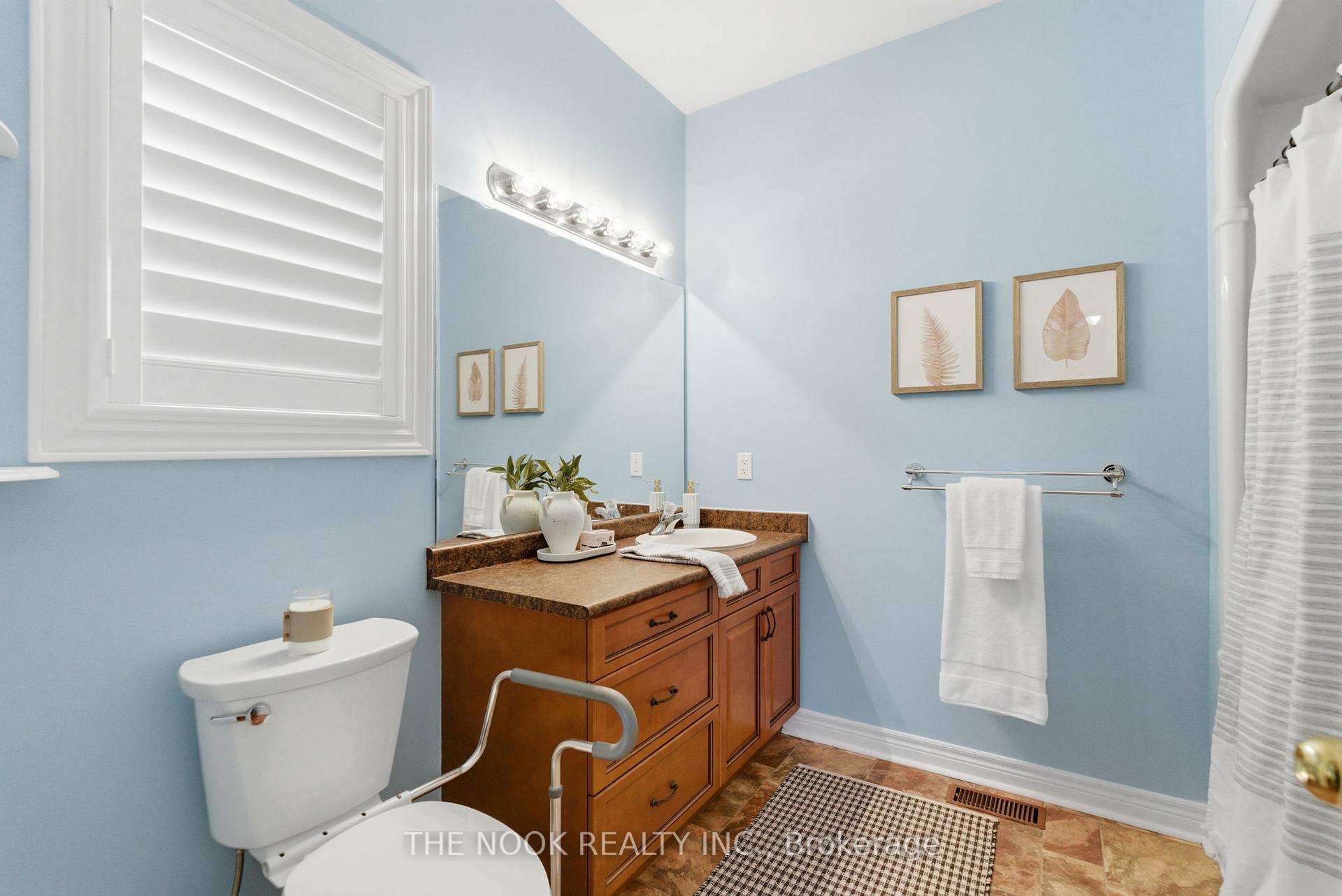 Photo 26 of 19 Heatherlea Drive, Clarington, Bowmanville — HOMEH