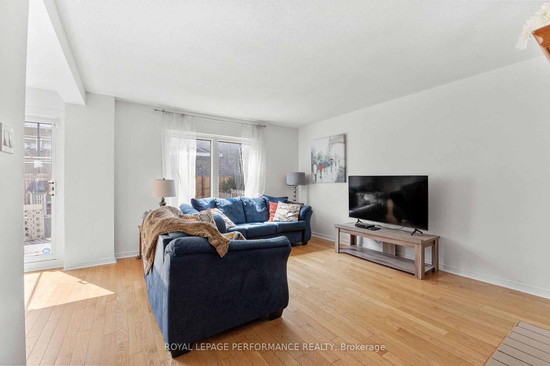 Photo 12 of 2768 Wyldewood Street, Ottawa, Emerald Woods/Sawmill Creek — HOMEH