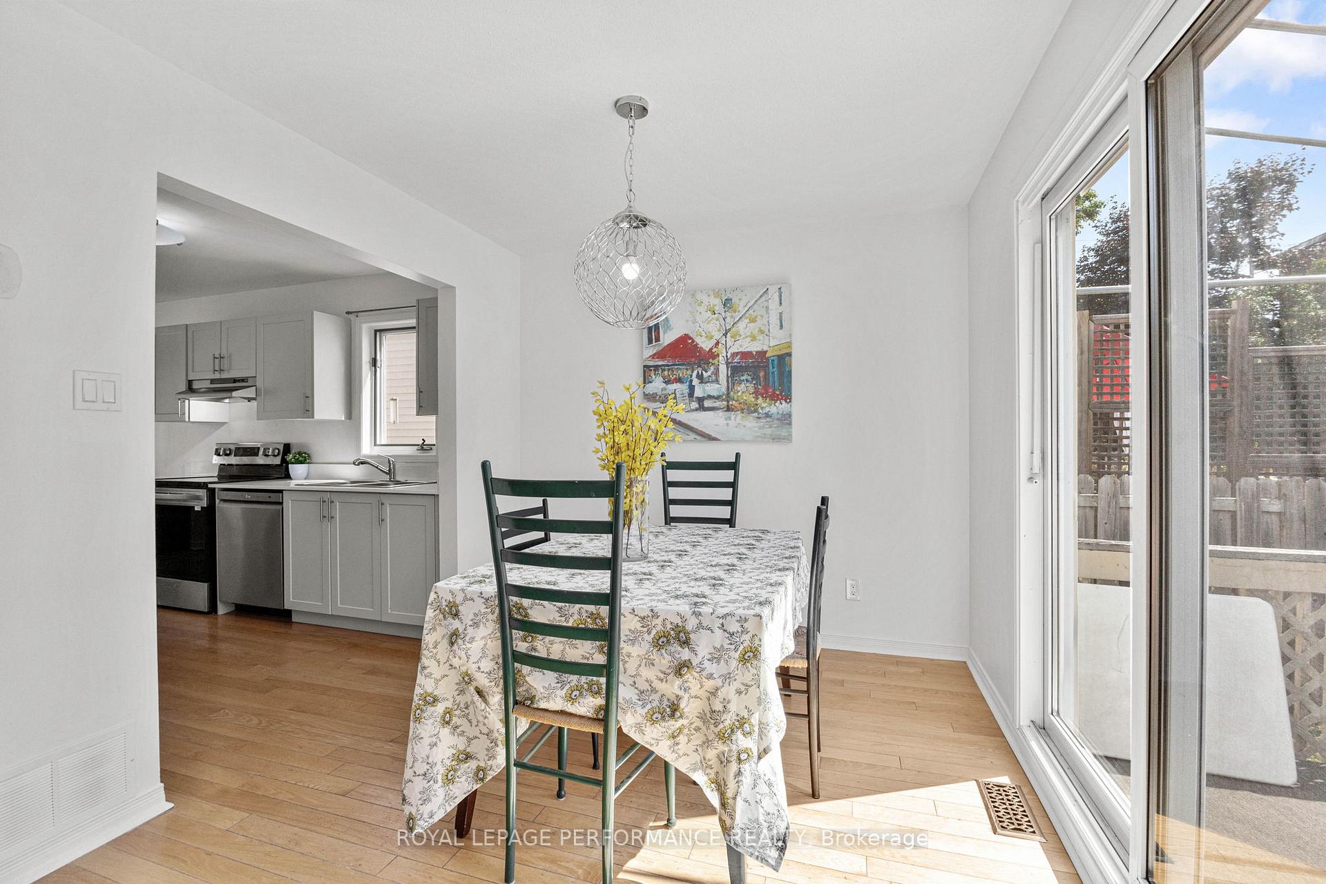 Photo 18 of 2768 Wyldewood Street, Ottawa, Emerald Woods/Sawmill Creek — HOMEH