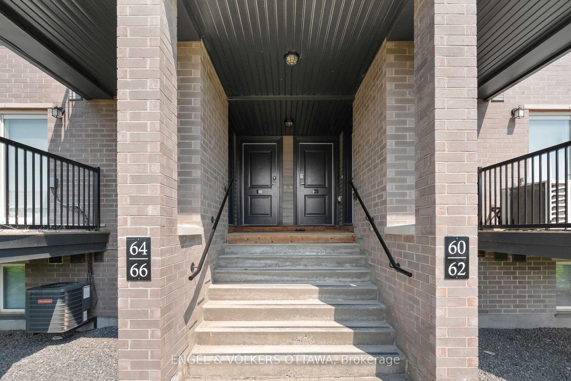 Photo 3 of 62 Affinity Private, Ottawa, Barrhaven - Heritage Park — HOMEH