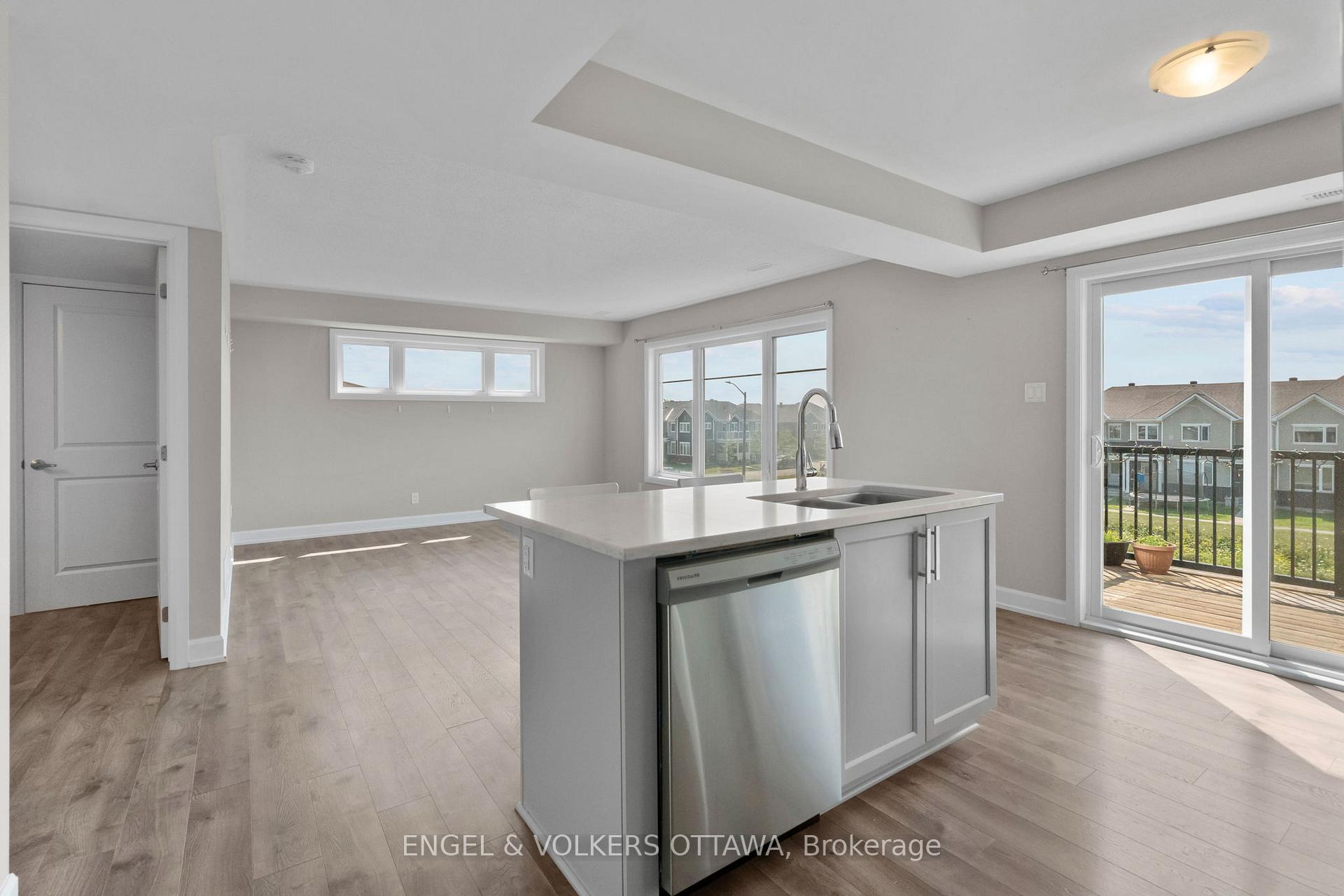 Photo 9 of 62 Affinity Private, Ottawa, Barrhaven - Heritage Park — HOMEH