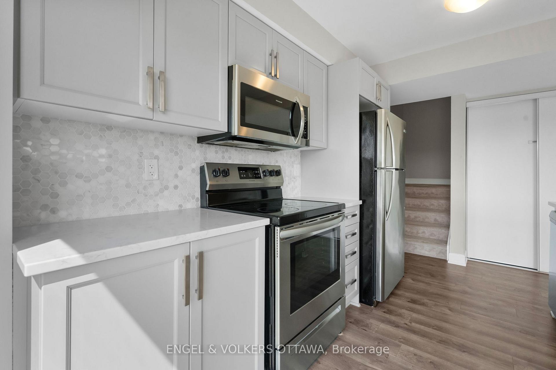 Photo 11 of 62 Affinity Private, Ottawa, Barrhaven - Heritage Park — HOMEH