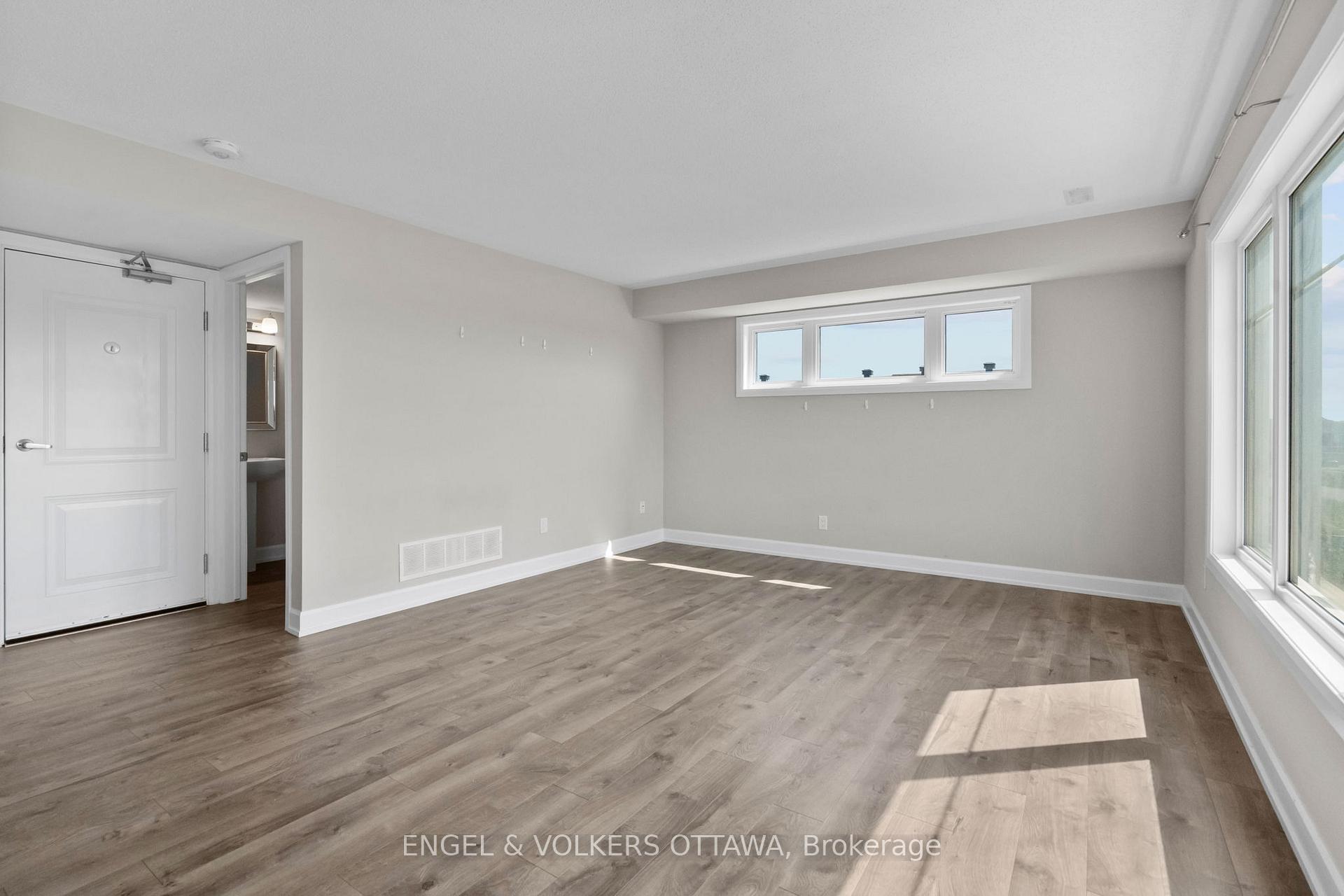 Photo 14 of 62 Affinity Private, Ottawa, Barrhaven - Heritage Park — HOMEH