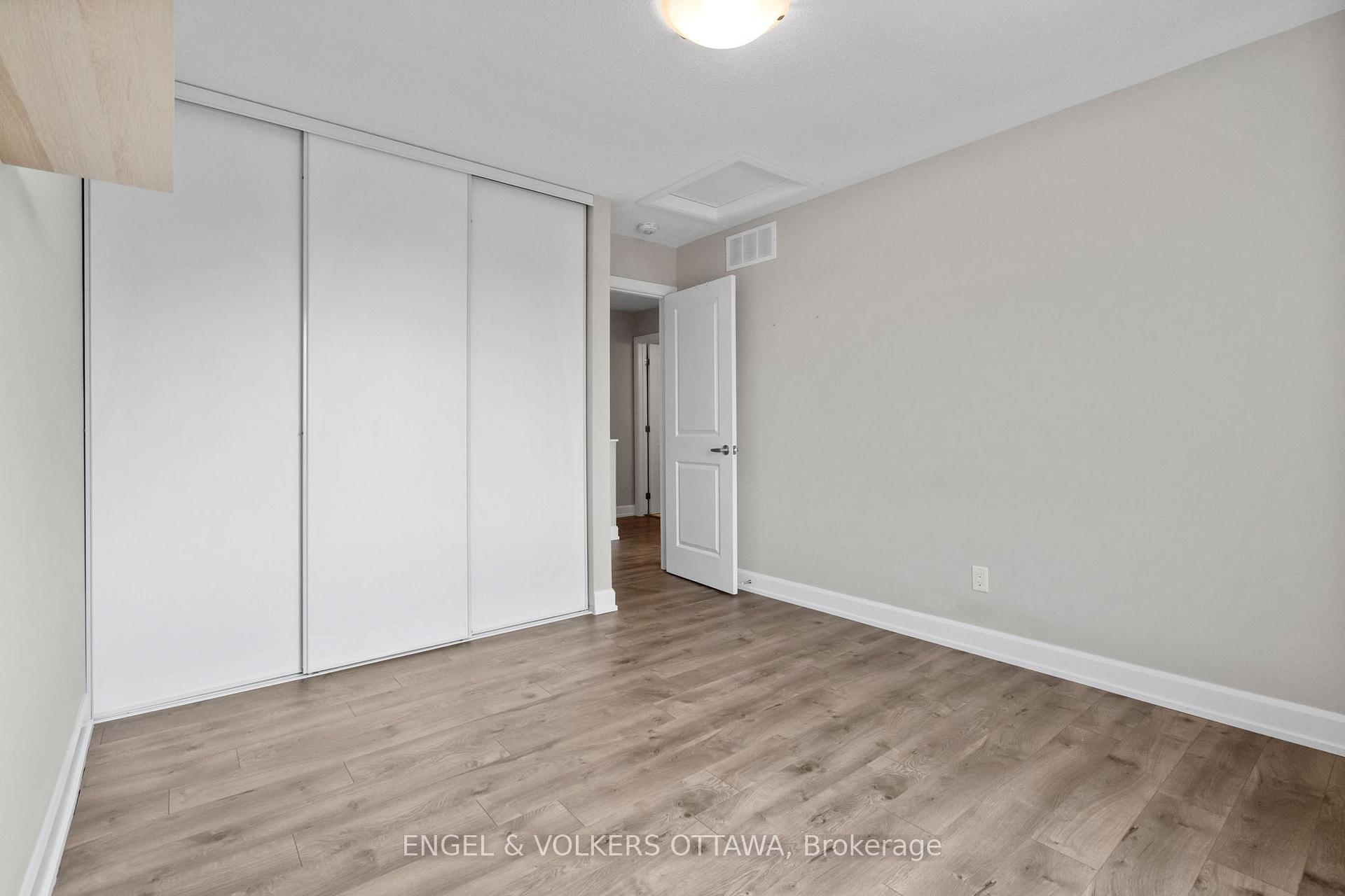 Photo 31 of 62 Affinity Private, Ottawa, Barrhaven - Heritage Park — HOMEH