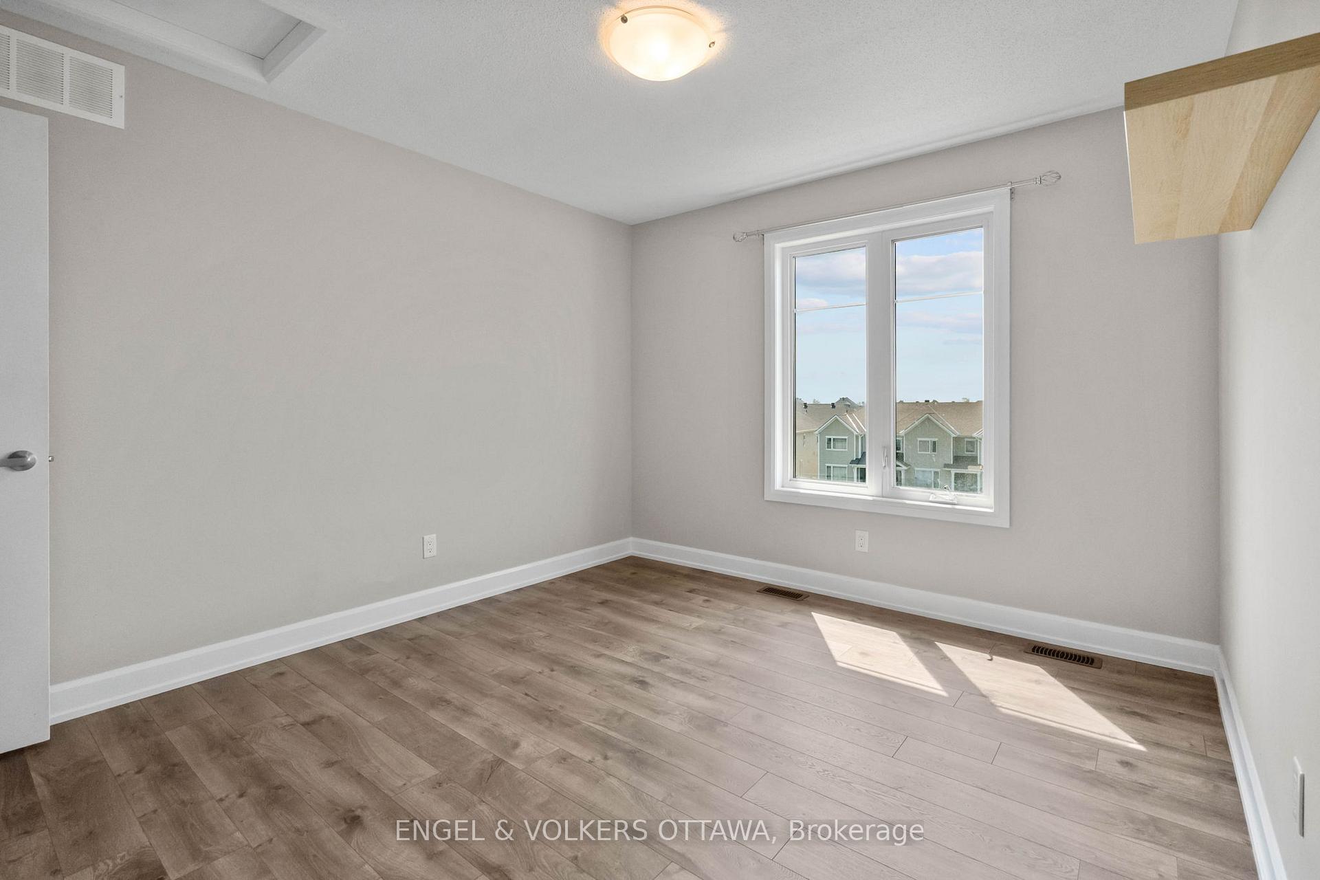 Photo 32 of 62 Affinity Private, Ottawa, Barrhaven - Heritage Park — HOMEH