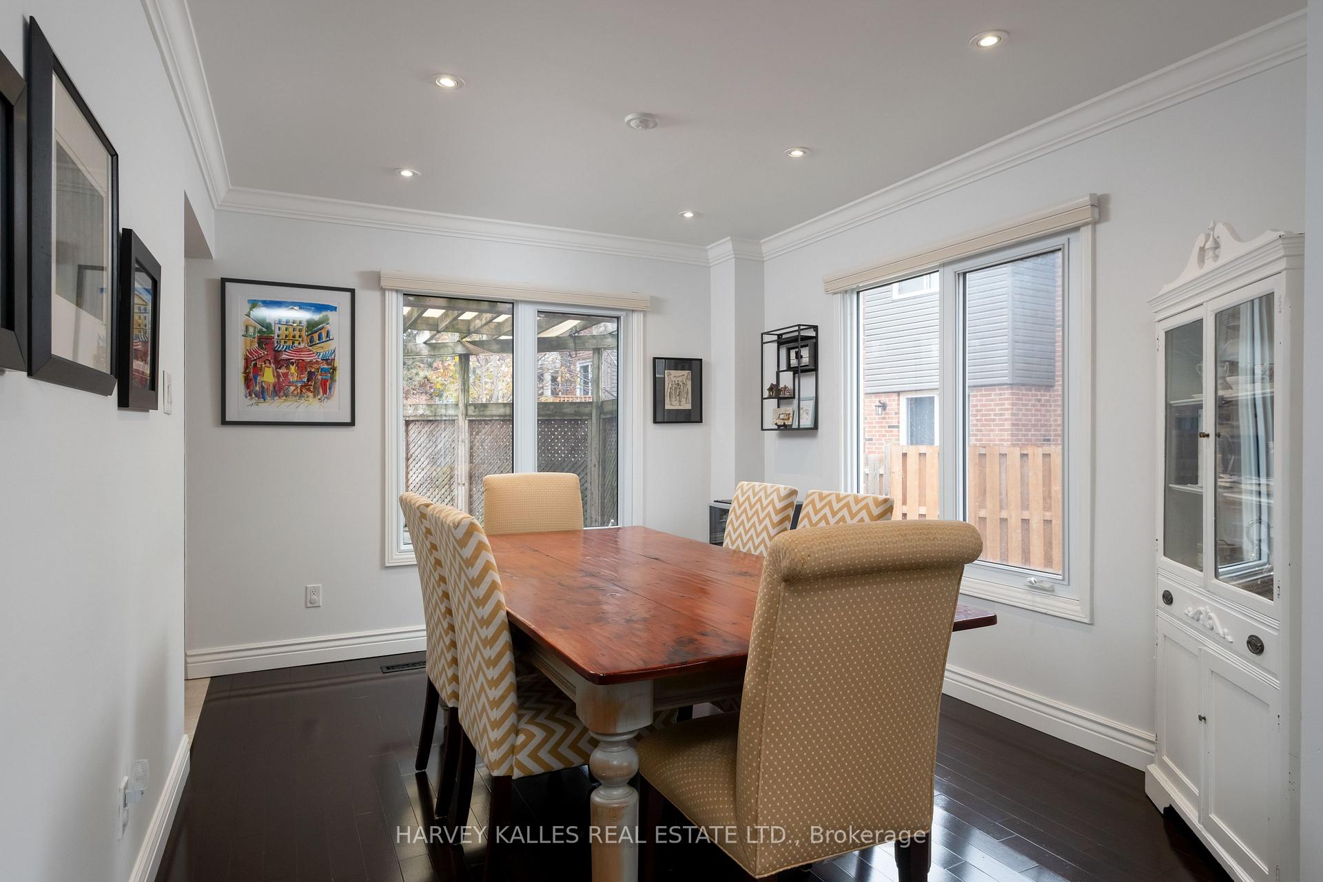 Photo 7 of 14 Beaumont Place, Vaughan, Uplands — HOMEH