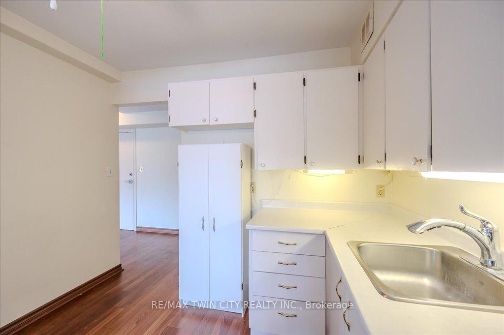 Photo 10 of Unit 205, 58 Bridgeport Road E, Waterloo — HOMEH